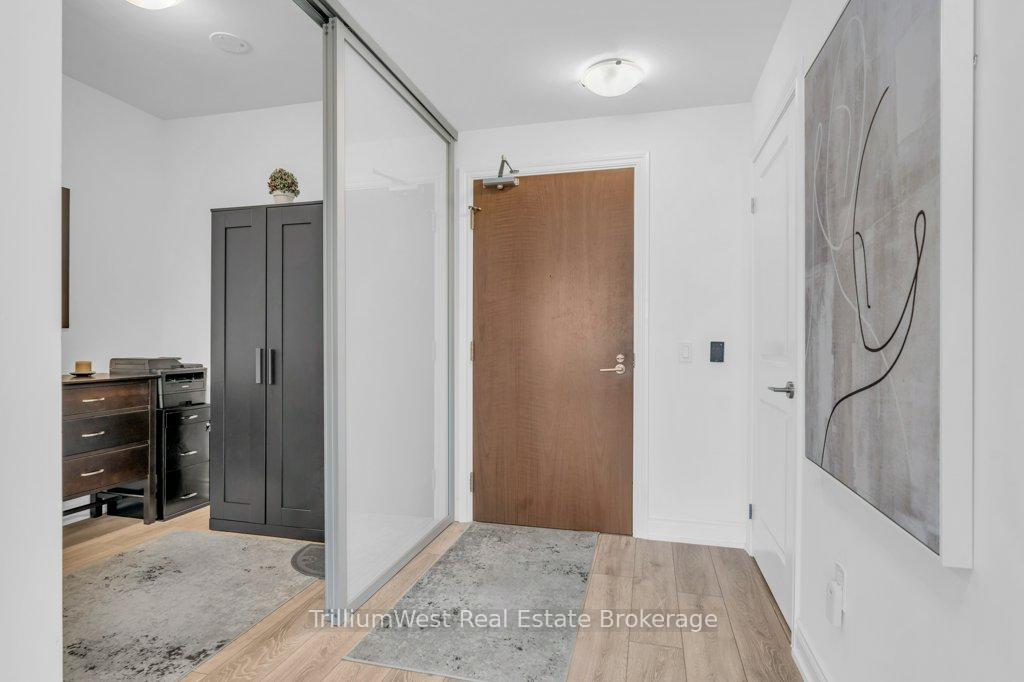Photo 2 of Unit 1004, 1050 Main Street E, Milton, Dempsey — HOMEH