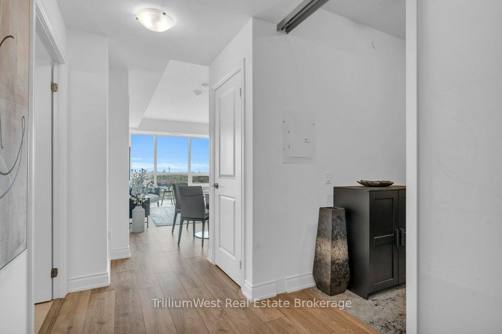 Photo 3 of Unit 1004, 1050 Main Street E, Milton, Dempsey — HOMEH