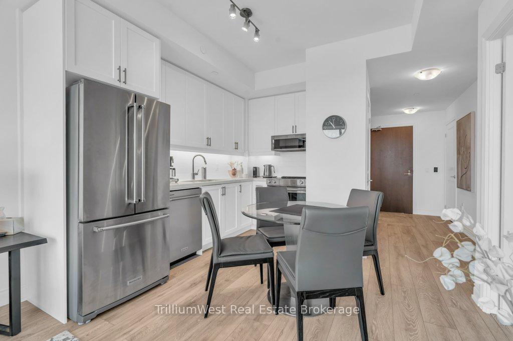 Photo 6 of Unit 1004, 1050 Main Street E, Milton, Dempsey — HOMEH