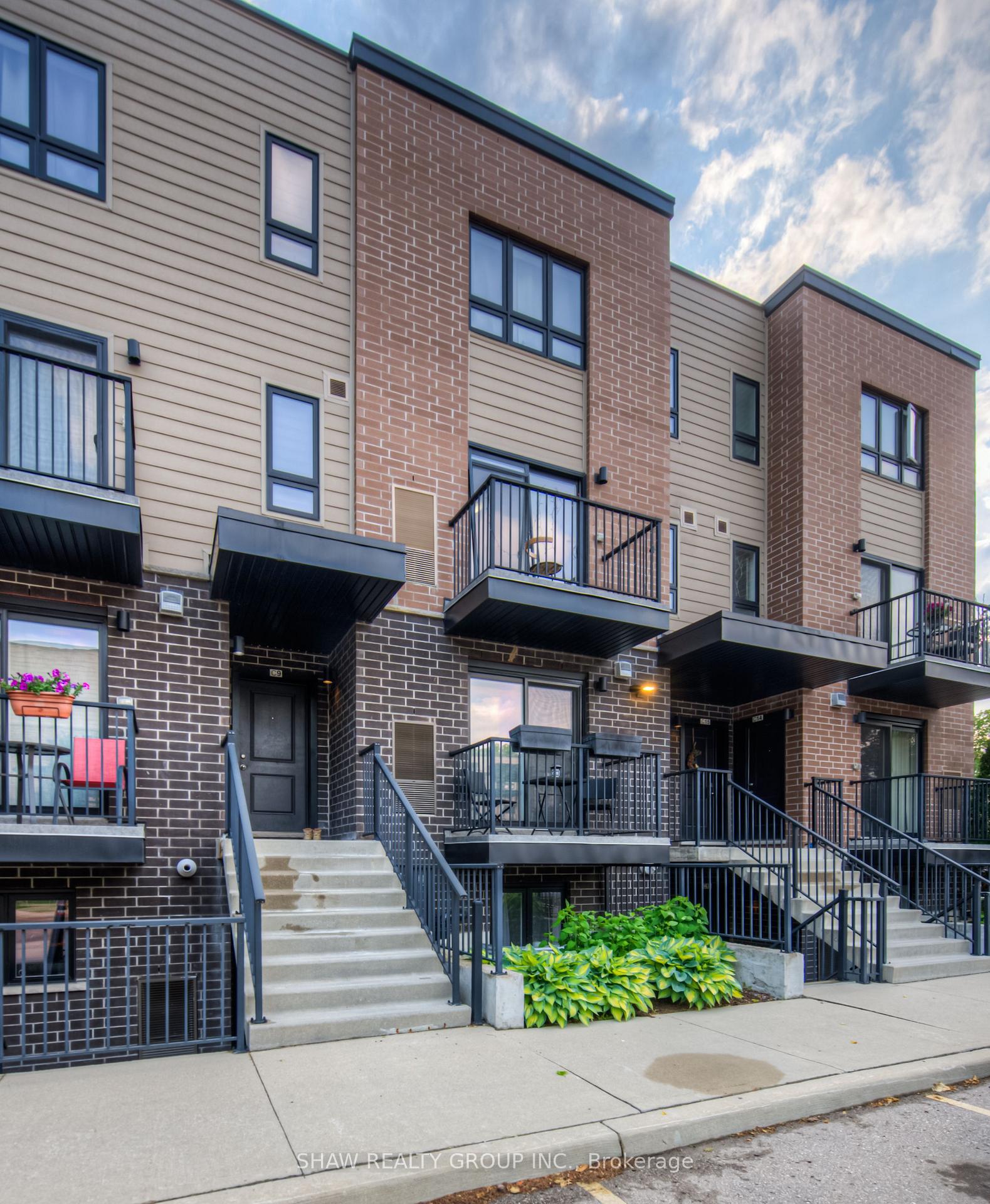 Photo 2 of Unit C14, 190 Century Hill Drive, Kitchener, Country Hills — HOMEH