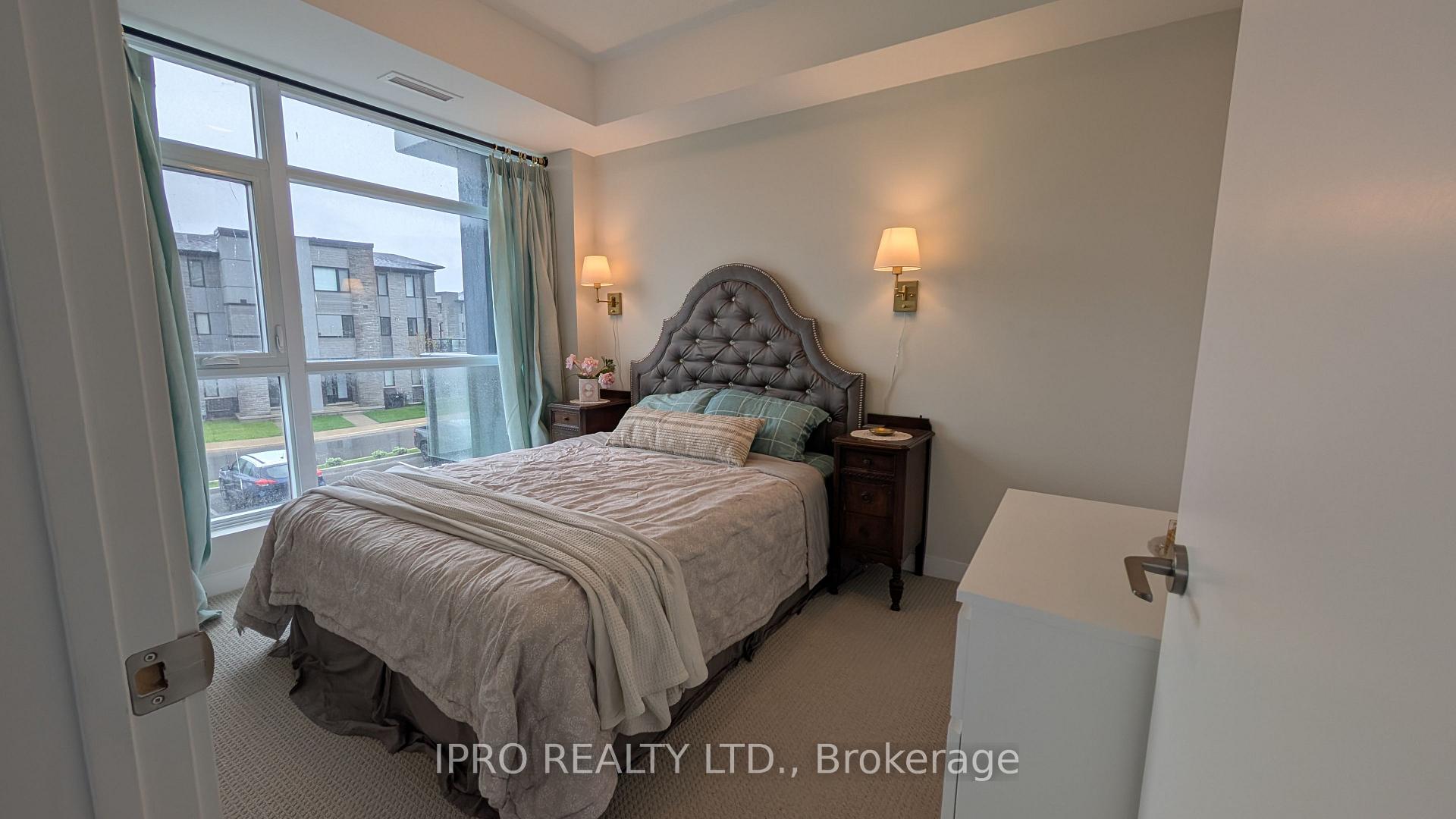 Photo 3 of Unit 222, 600 North Service Road, Hamilton, Lakeshore — HOMEH