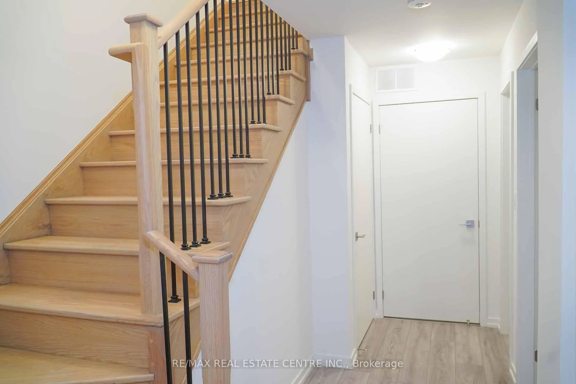 Photo 19 of Unit 24, 14 Lytham Green Circle, Newmarket, Glenway Estates — HOMEH