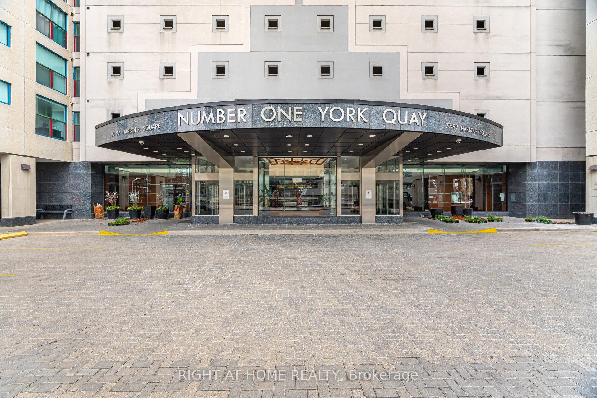 Photo 1 of Unit 1812, 77 Harbour Square, Toronto, Waterfront Communities — HOMEH
