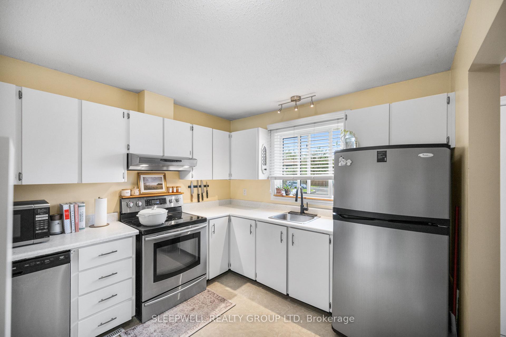 Photo 8 of Unit 82, 28 Barrow Crescent, Ottawa, Kanata - Katimavik — HOMEH