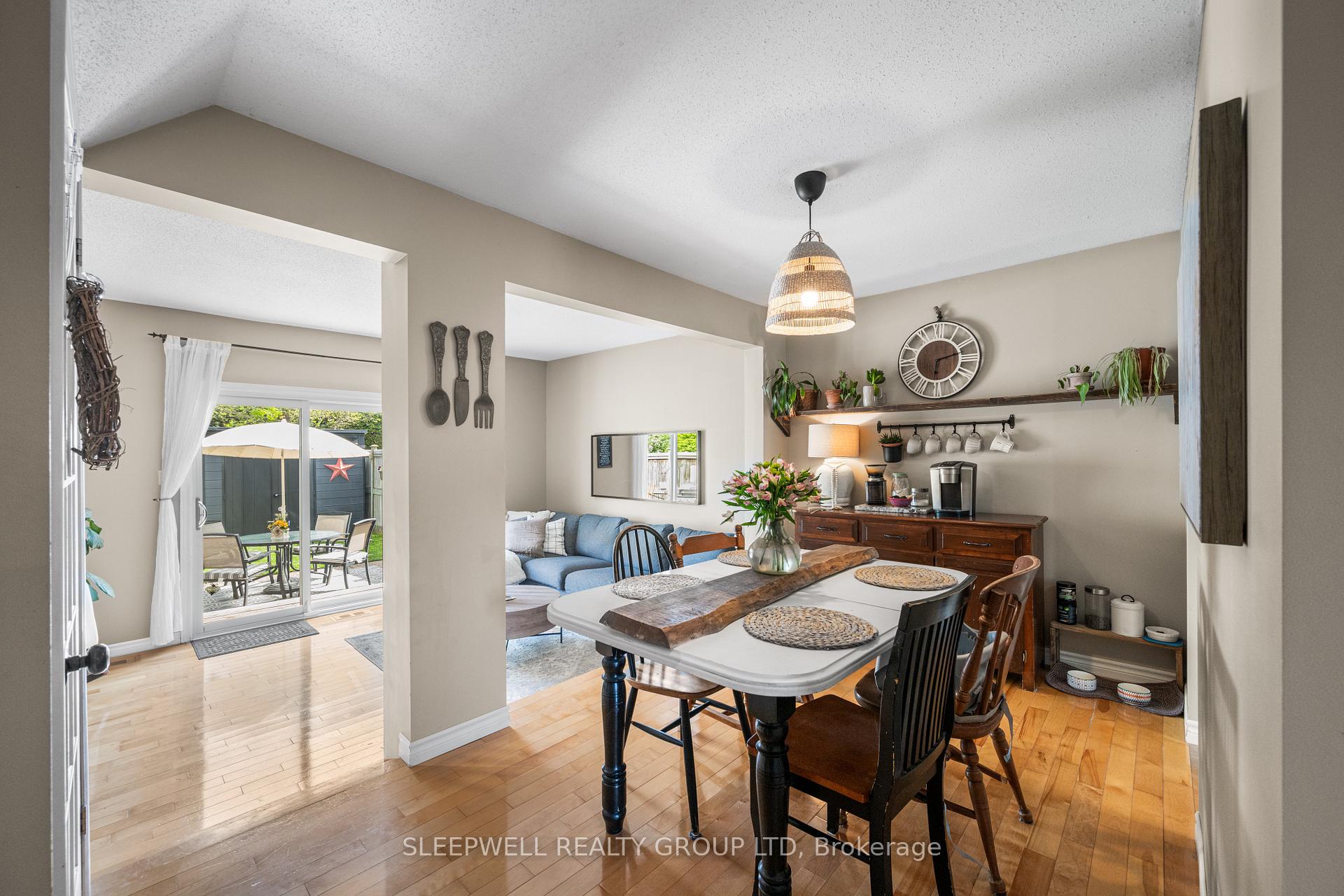Photo 13 of Unit 82, 28 Barrow Crescent, Ottawa, Kanata - Katimavik — HOMEH