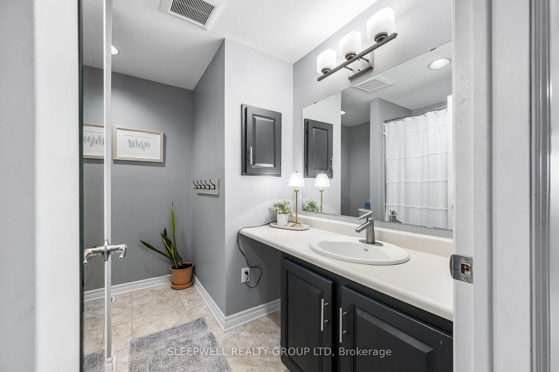 Photo 28 of Unit 82, 28 Barrow Crescent, Ottawa, Kanata - Katimavik — HOMEH
