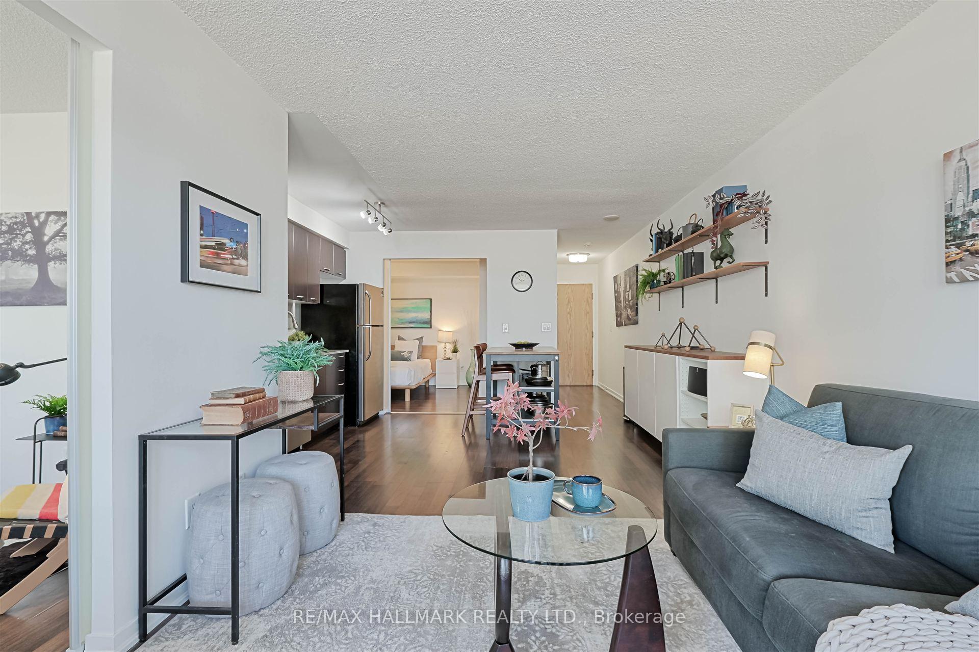 Photo 11 of Unit 721, 38 Joe Shuster Way, Toronto, Niagara — HOMEH