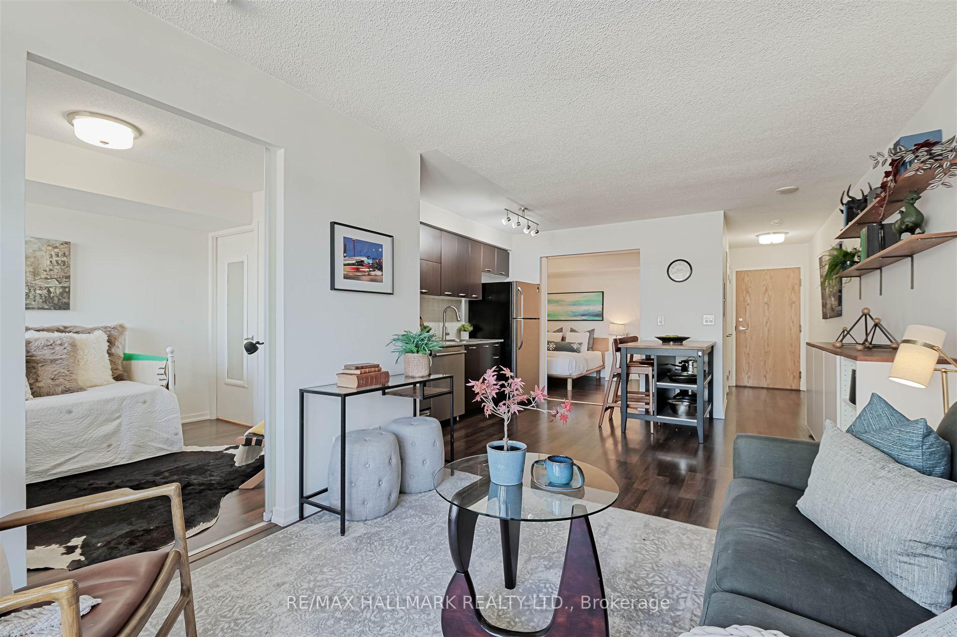 Photo 12 of Unit 721, 38 Joe Shuster Way, Toronto, Niagara — HOMEH