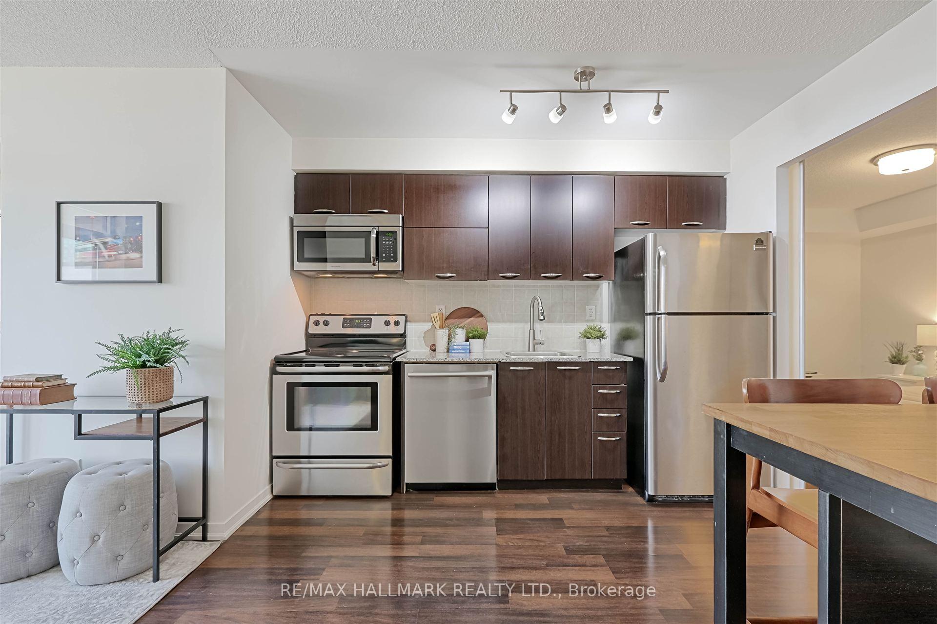 Photo 15 of Unit 721, 38 Joe Shuster Way, Toronto, Niagara — HOMEH