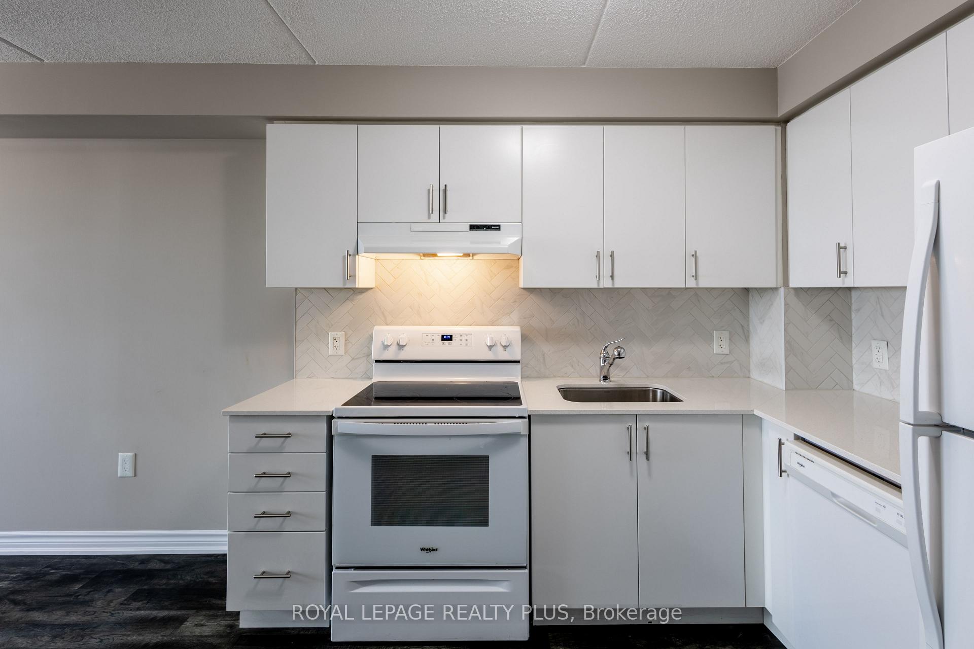 Photo 10 of Unit 1003, 716 Main Street E, Milton, Timberlea — HOMEH
