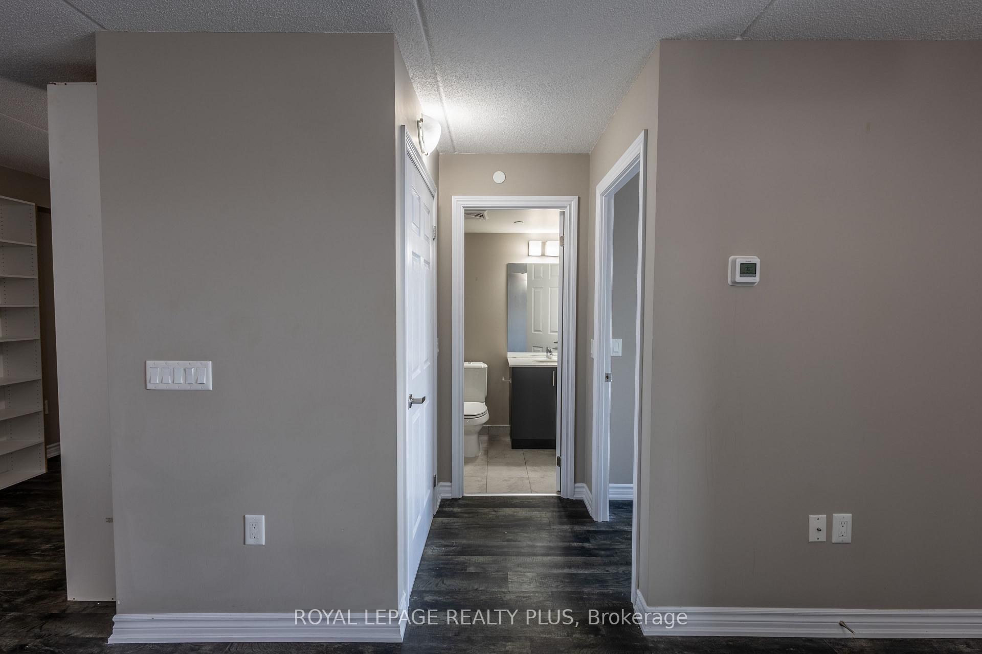 Photo 19 of Unit 1003, 716 Main Street E, Milton, Timberlea — HOMEH