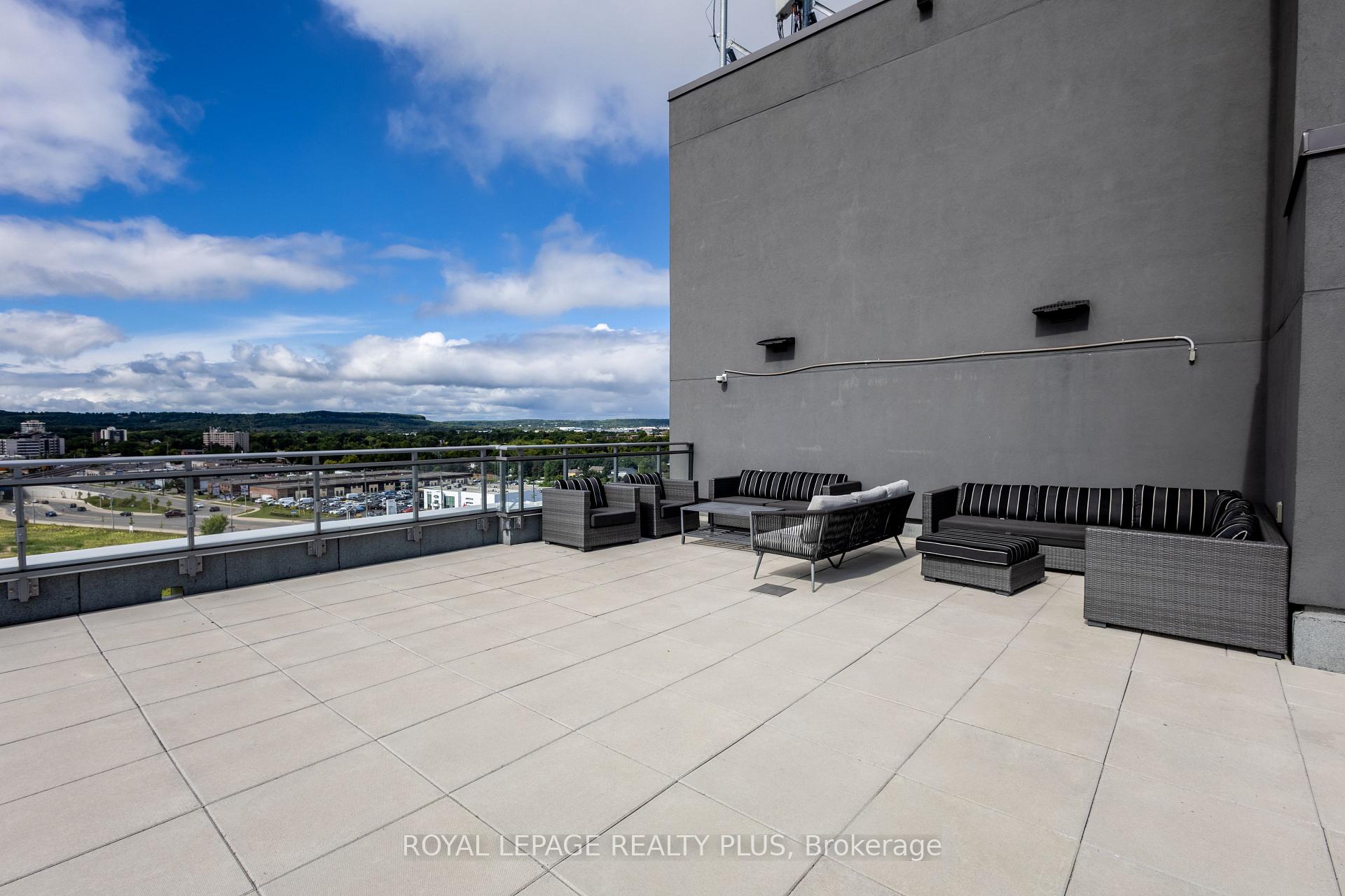 Photo 24 of Unit 1003, 716 Main Street E, Milton, Timberlea — HOMEH