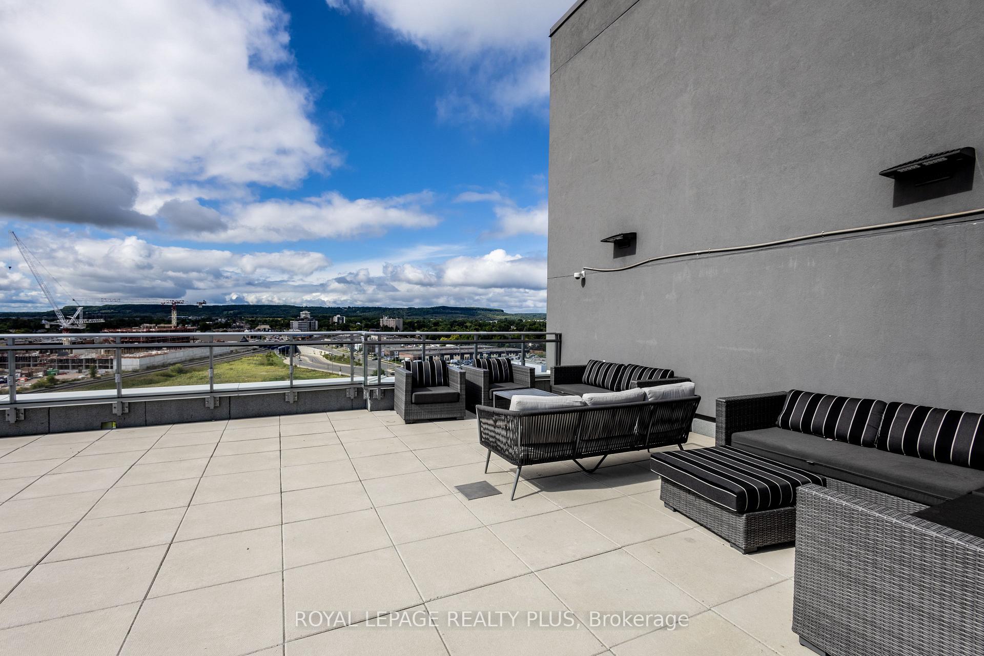 Photo 25 of Unit 1003, 716 Main Street E, Milton, Timberlea — HOMEH