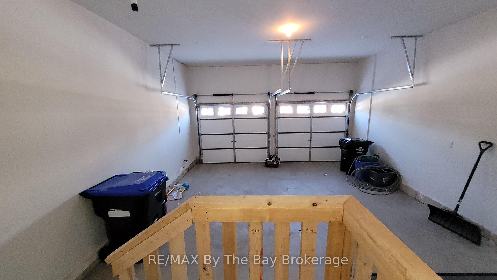 Photo 41 of 218 Roy Drive, Clearview, Stayner — HOMEH