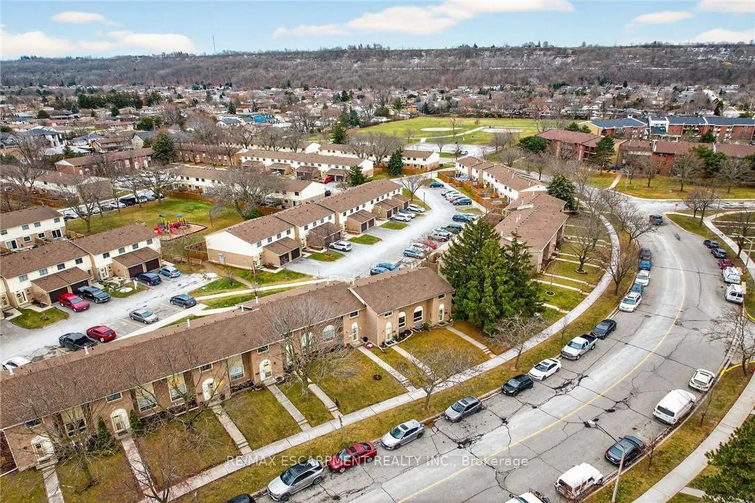 Photo 44 of Unit 15, 150 Gateshead Crescent, Hamilton, Stoney Creek — HOMEH
