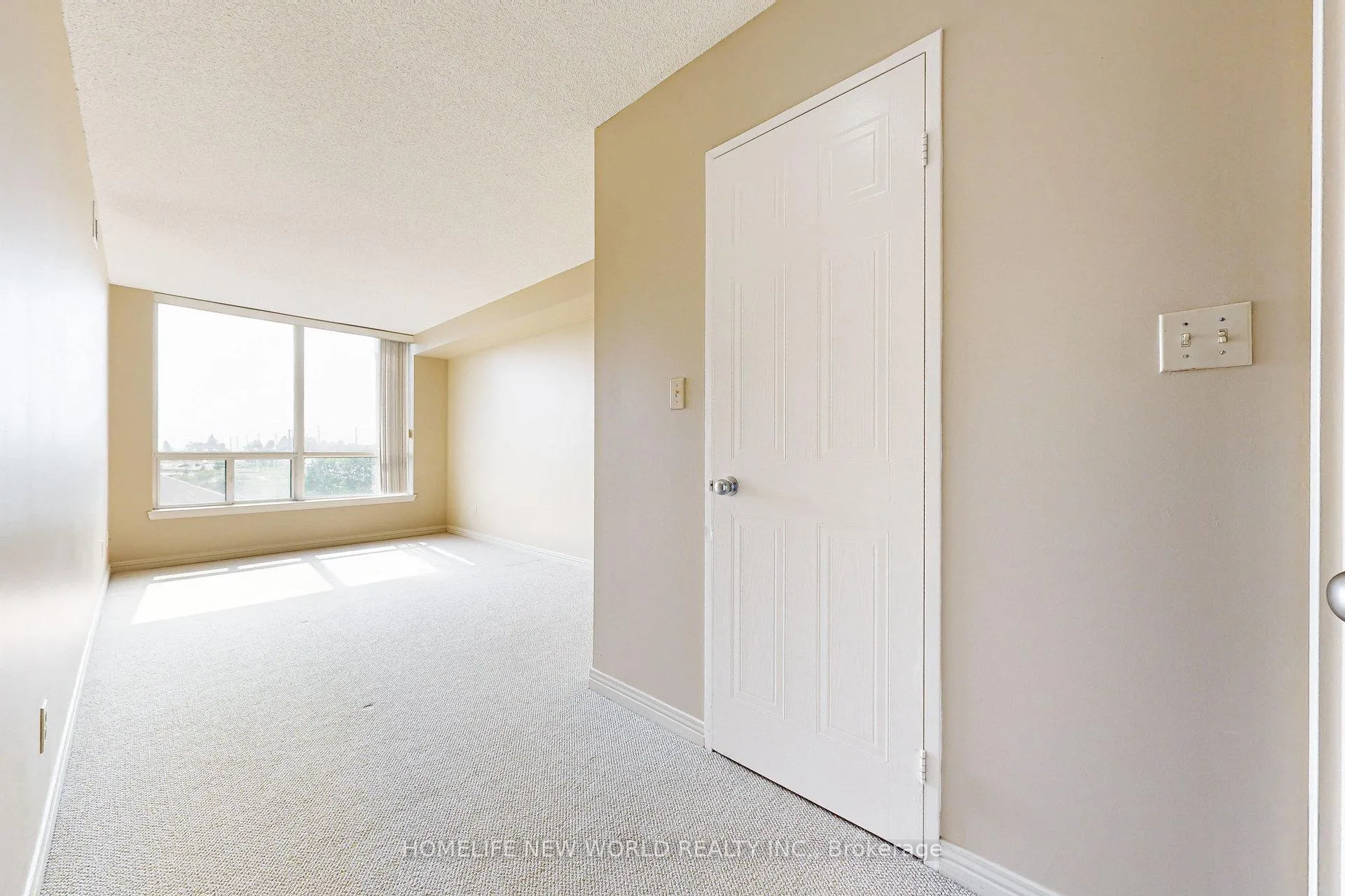 Photo 23 of Unit 706, 711 Rossland Road E, Whitby, Pringle Creek — HOMEH