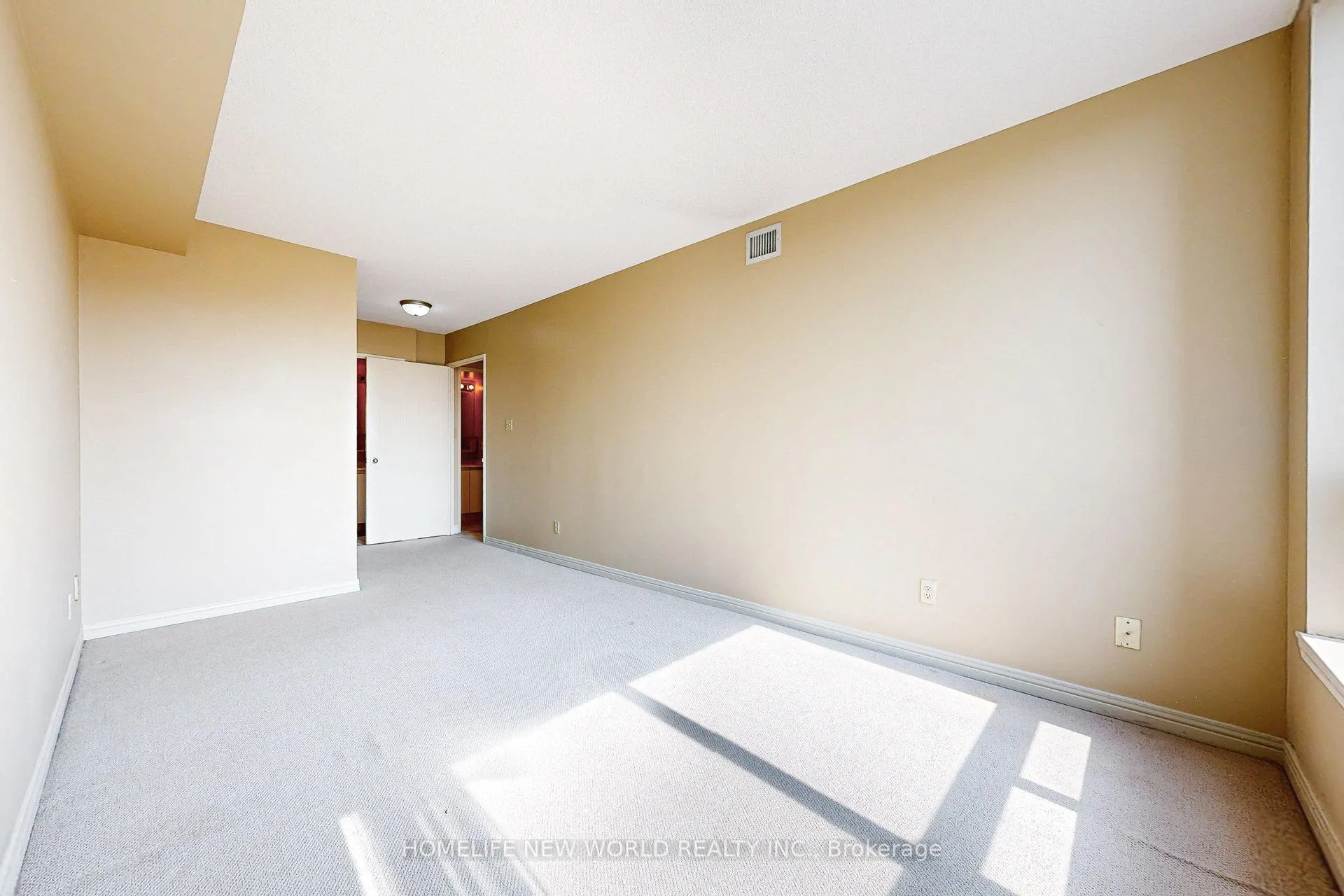 Photo 26 of Unit 706, 711 Rossland Road E, Whitby, Pringle Creek — HOMEH