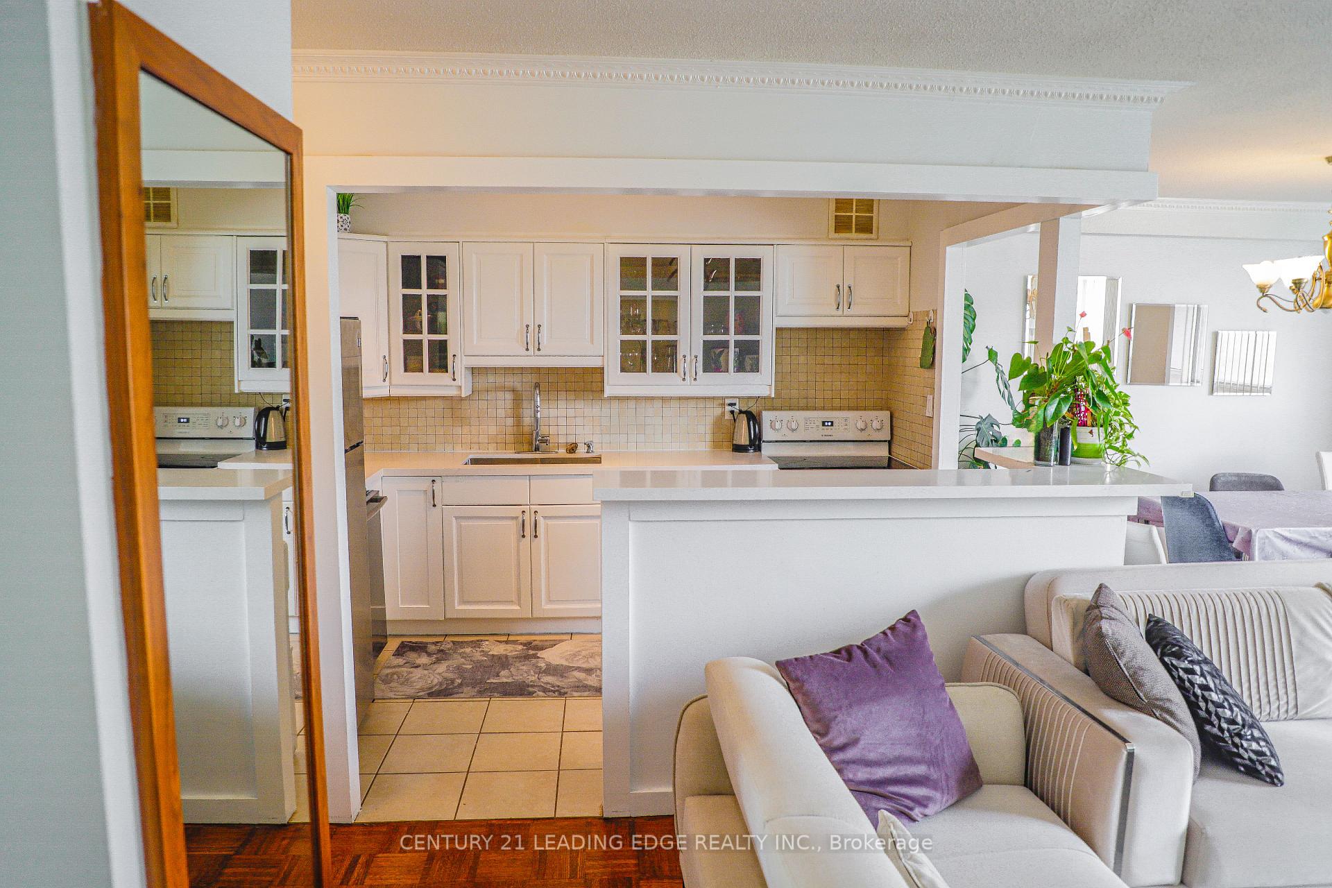 Photo 13 of Unit 617, 10 Edgecliff Golfway, Toronto, Flemingdon Park — HOMEH