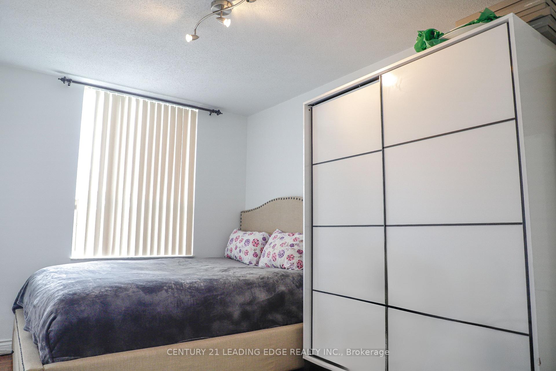 Photo 18 of Unit 617, 10 Edgecliff Golfway, Toronto, Flemingdon Park — HOMEH