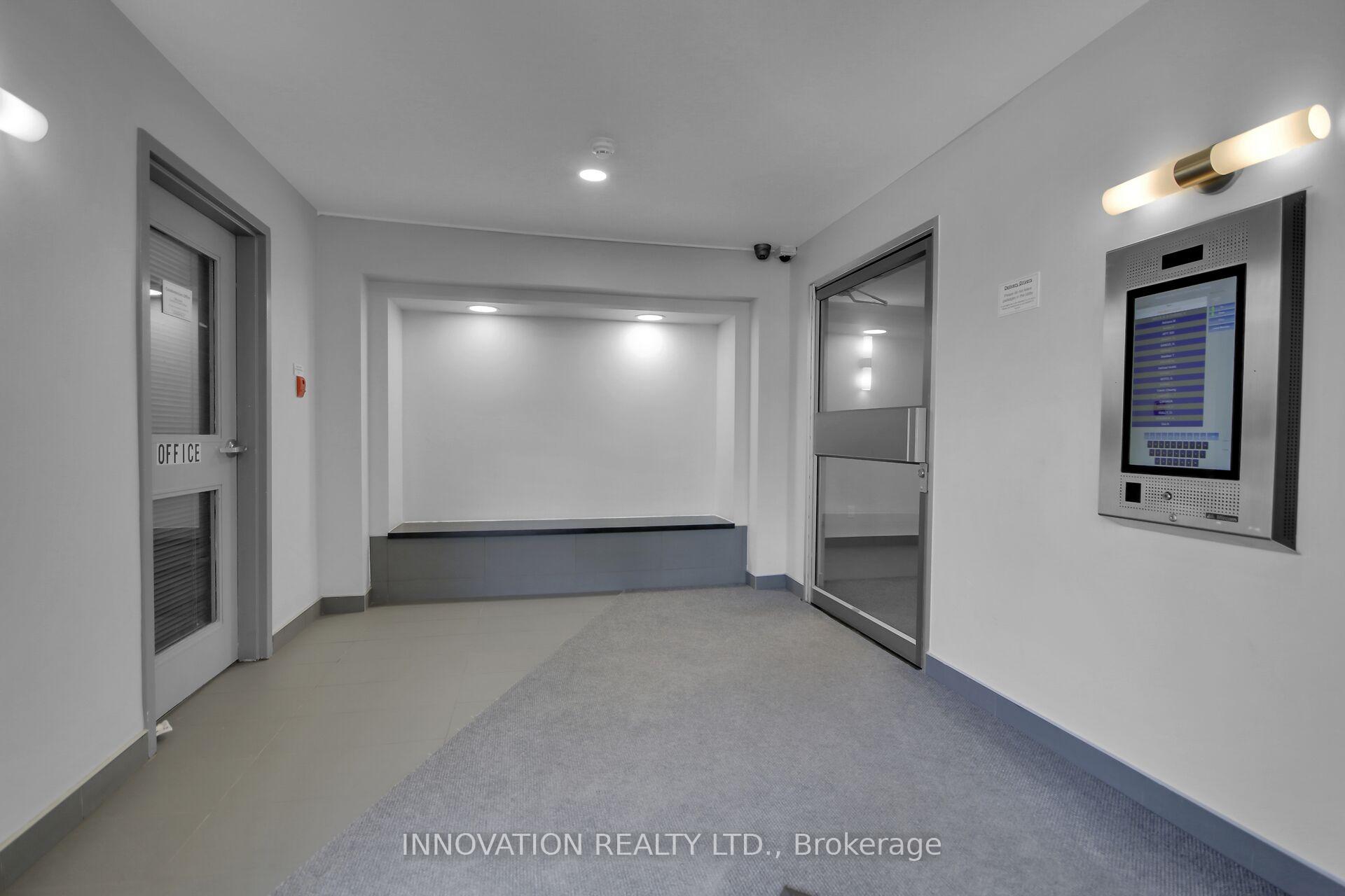 Photo 2 of Unit 302, 216 Viewmount Drive, Ottawa, Borden Farm/Stewart Farm/Carleton Heights/Parkwood Hills — HOMEH
