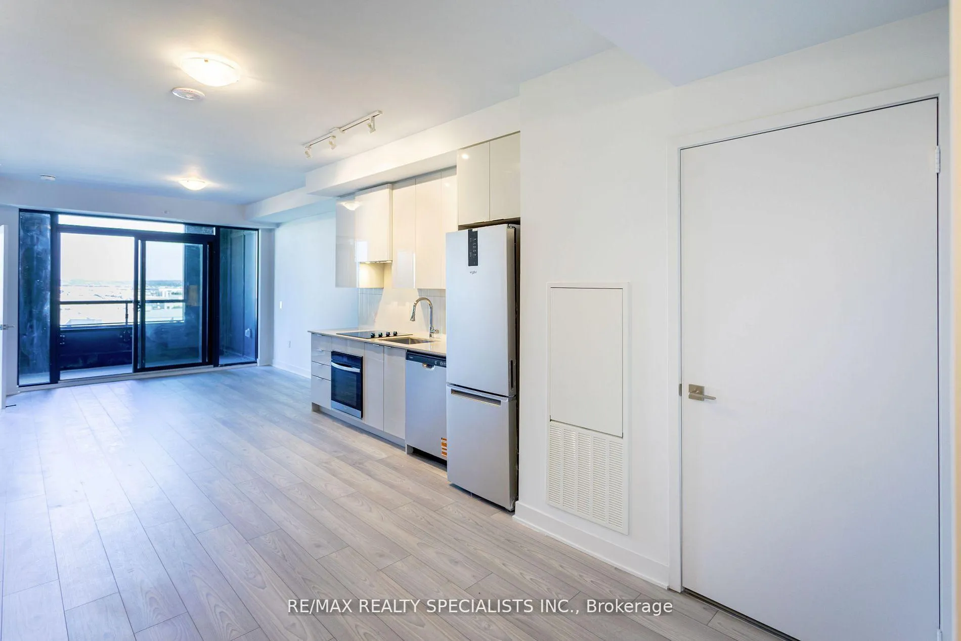 Photo 8 of Unit 1504, 2920 Highway 7, Vaughan, Concord — HOMEH
