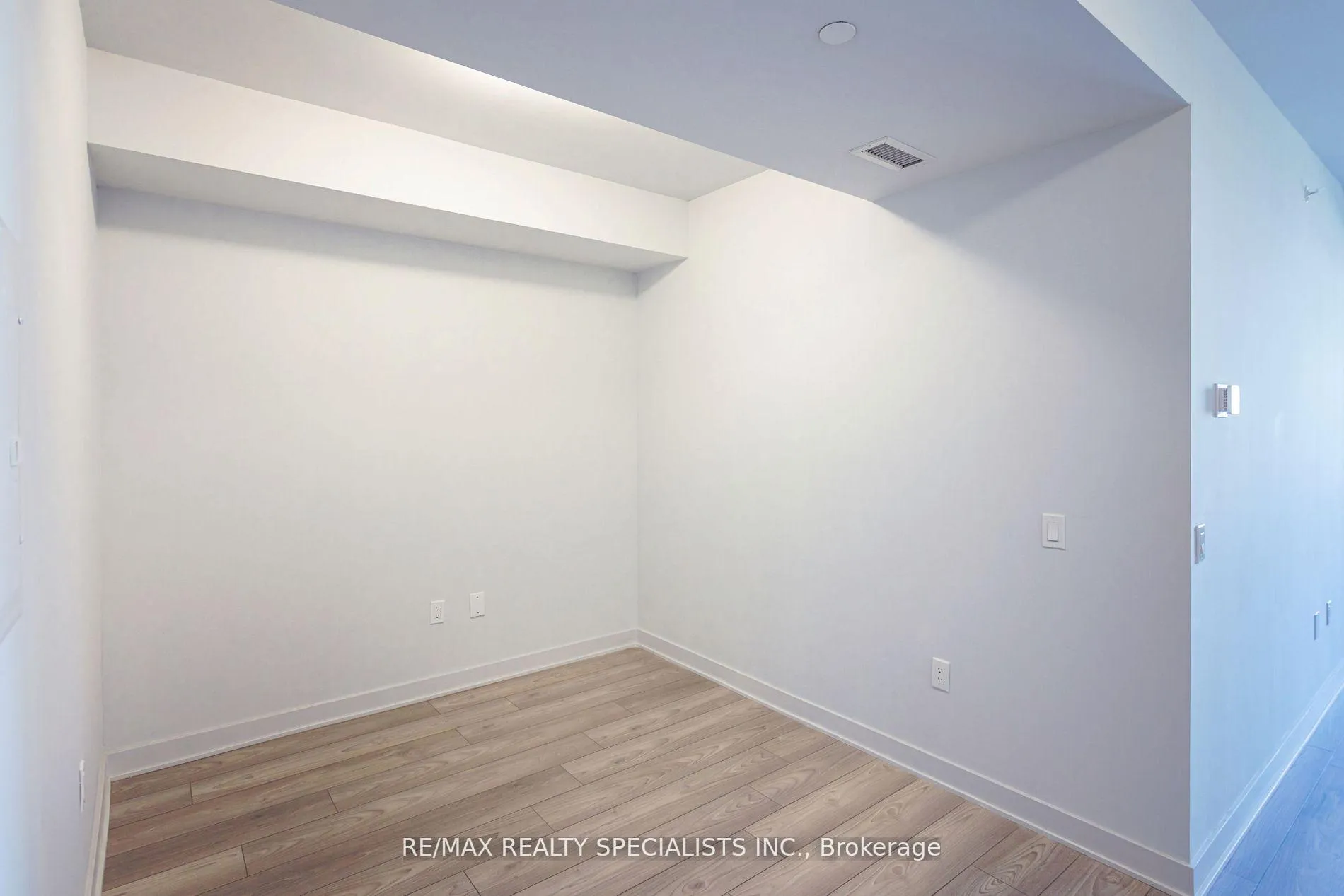 Photo 11 of Unit 1504, 2920 Highway 7, Vaughan, Concord — HOMEH