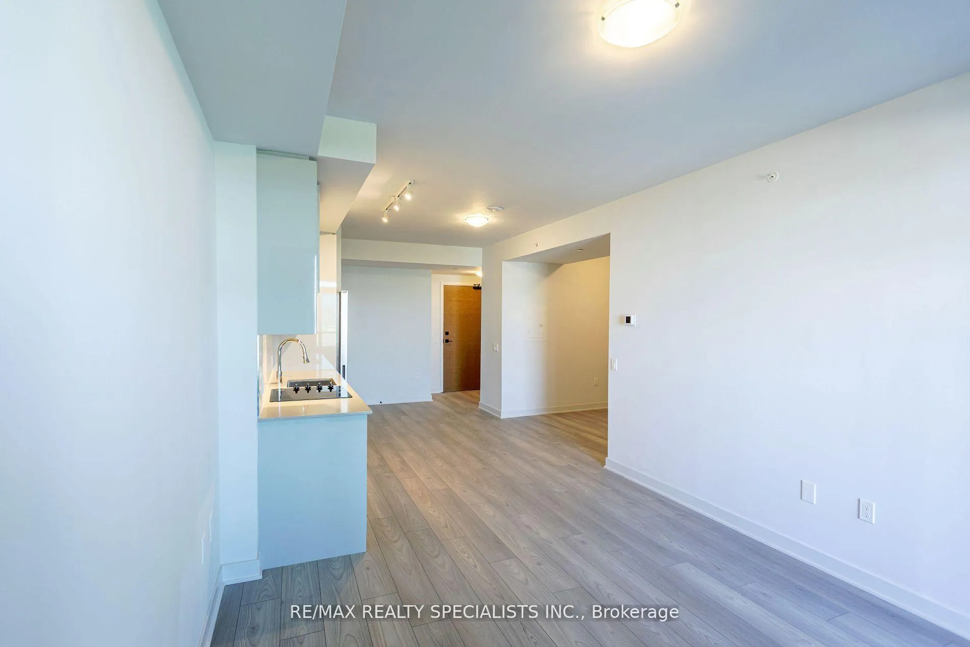 Photo 15 of Unit 1504, 2920 Highway 7, Vaughan, Concord — HOMEH