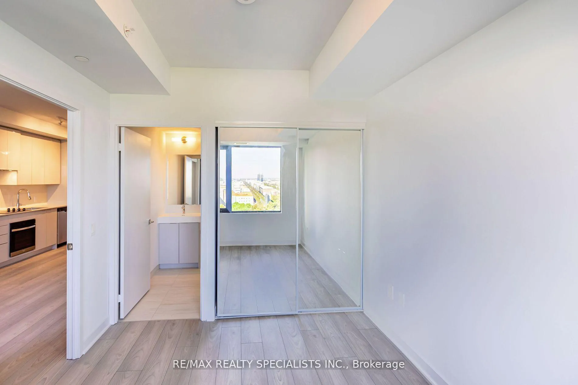 Photo 20 of Unit 1504, 2920 Highway 7, Vaughan, Concord — HOMEH