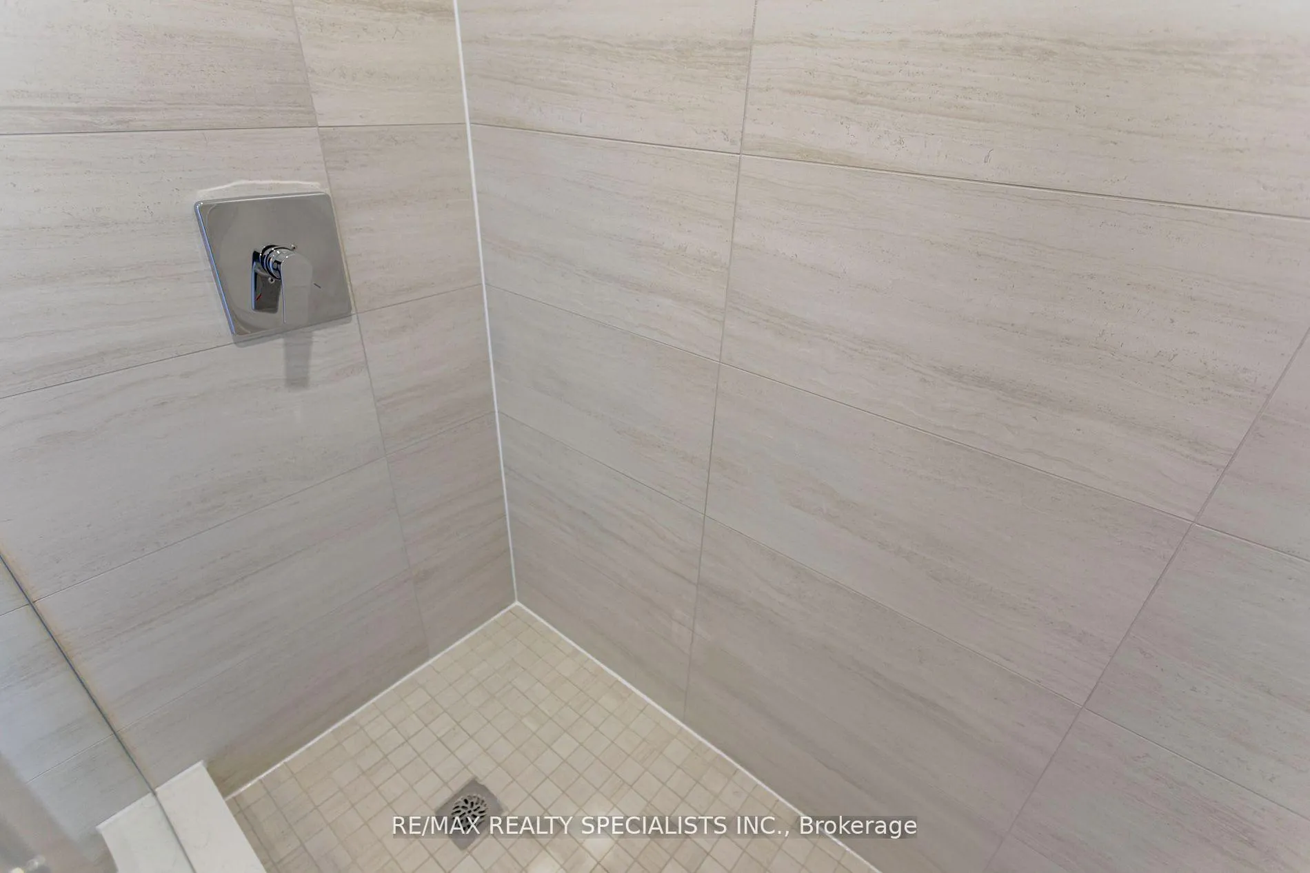Photo 23 of Unit 1504, 2920 Highway 7, Vaughan, Concord — HOMEH
