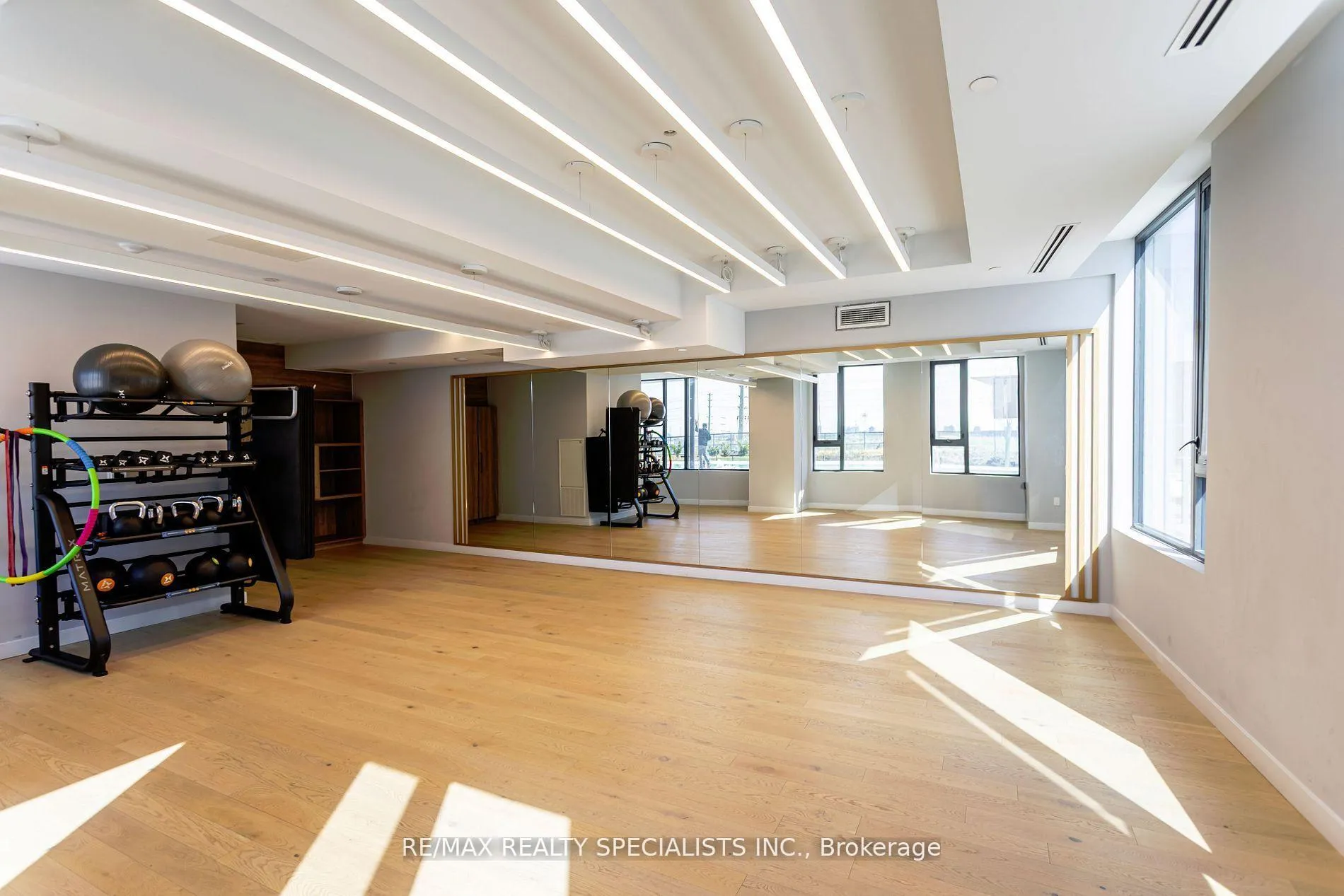 Photo 35 of Unit 1504, 2920 Highway 7, Vaughan, Concord — HOMEH