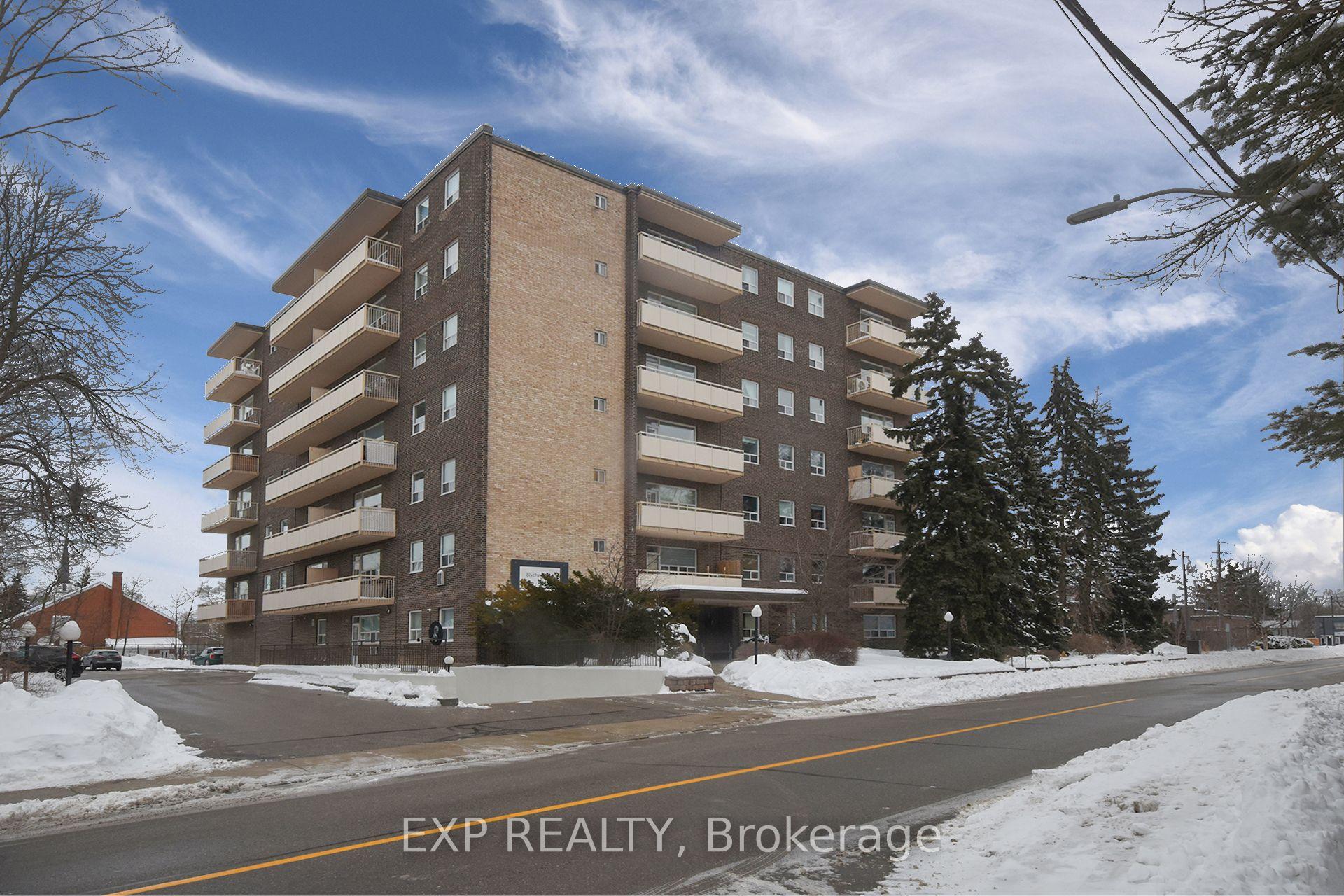 Photo 1 of Unit 607, 67 Richmond Street, Richmond Hill, Mill Pond — HOMEH