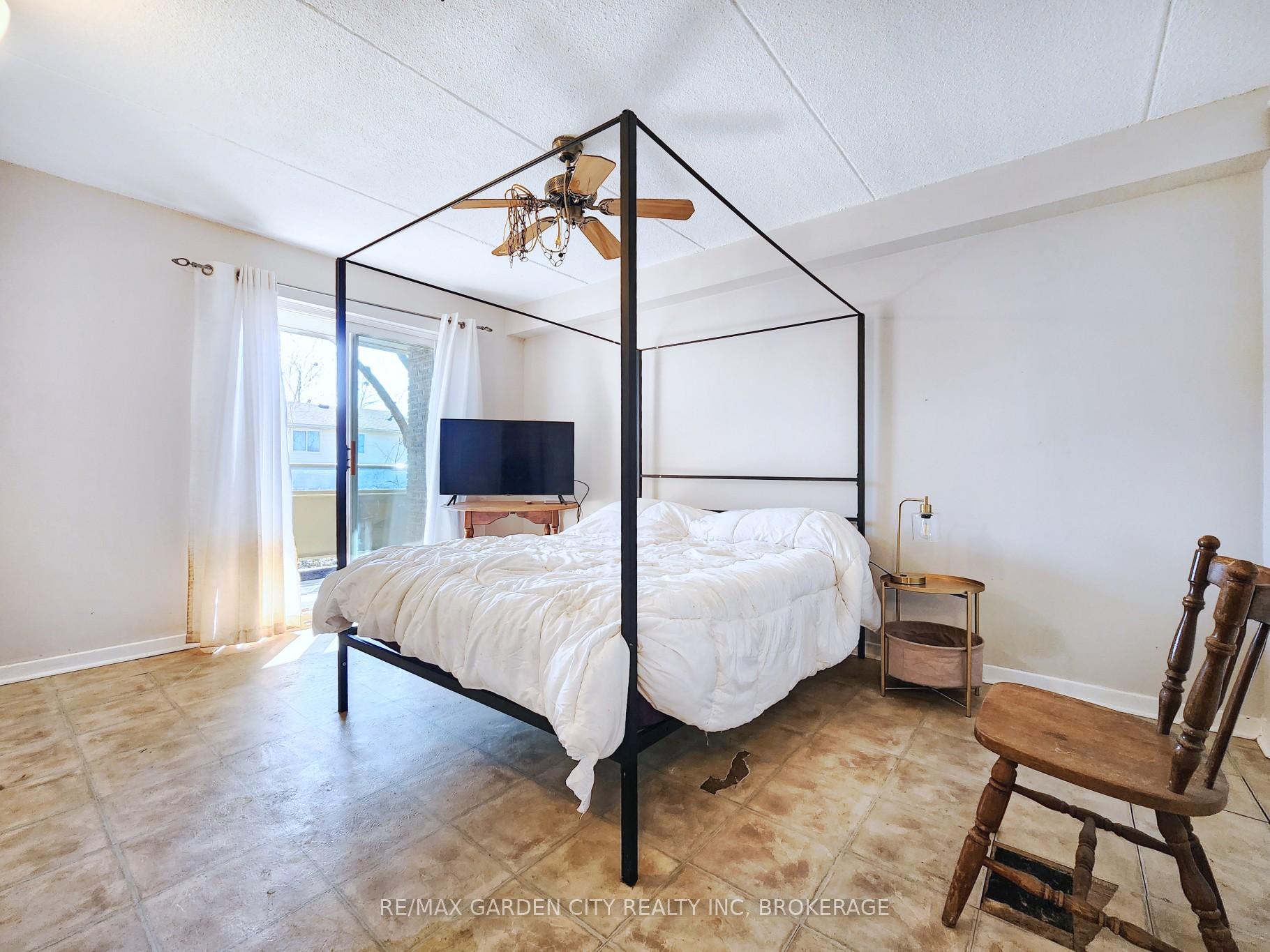 Photo 24 of Unit 312, 41 Rykert Street, St. Catharines, Western Hill — HOMEH