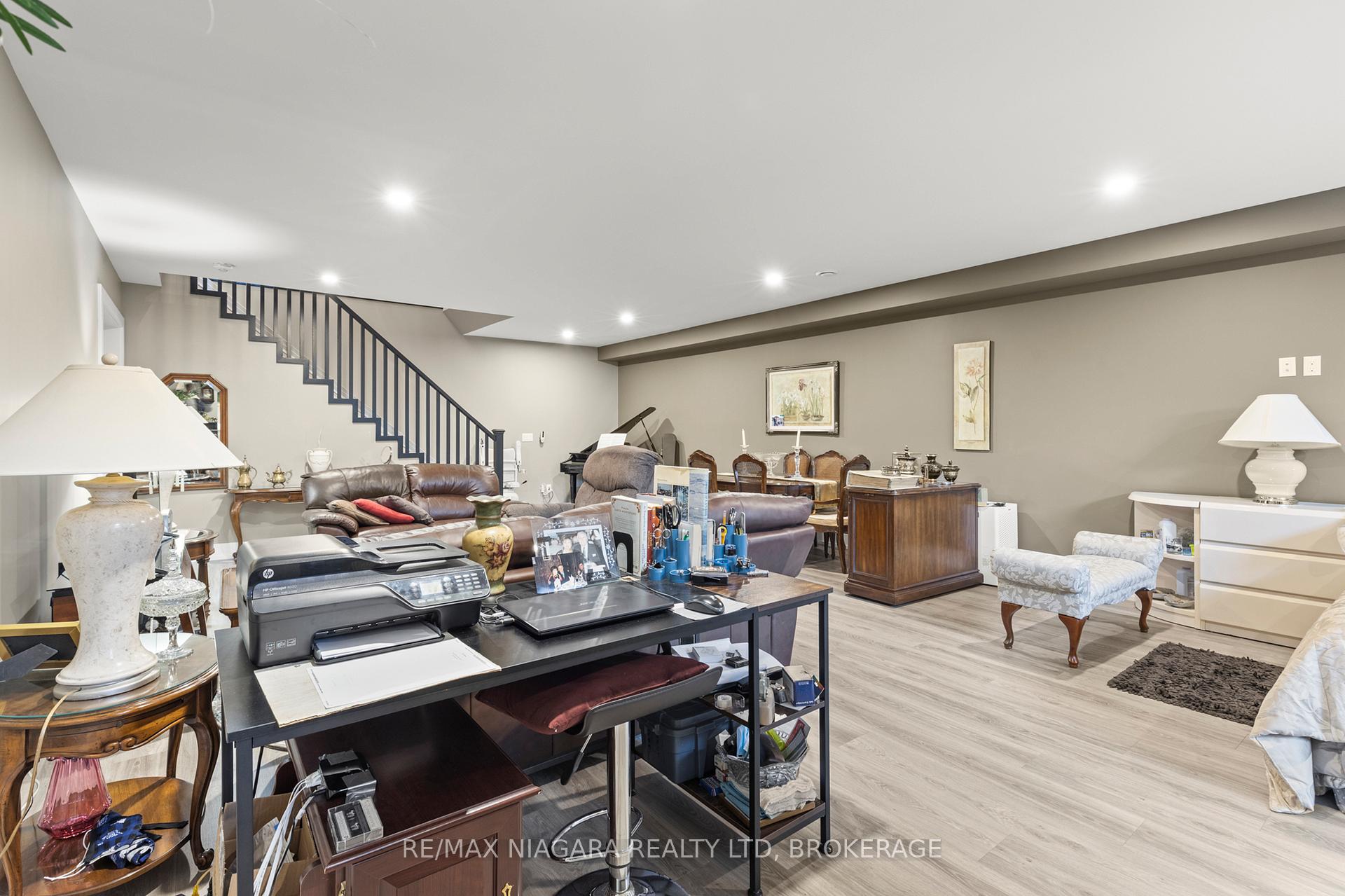 Photo 28 of Unit 2, 10 Taliesin Trail, Welland, Prince Charles — HOMEH