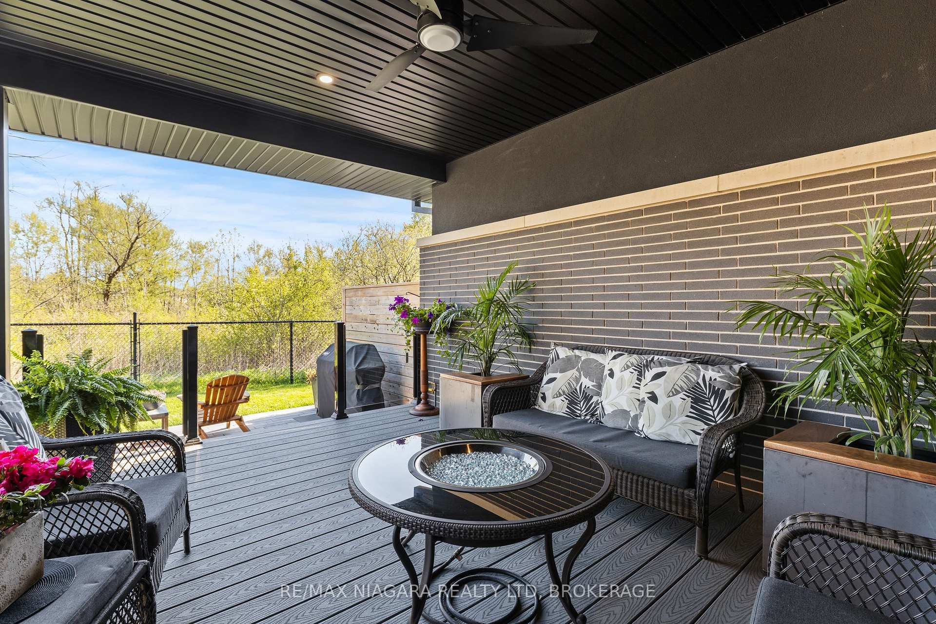 Photo 36 of Unit 2, 10 Taliesin Trail, Welland, Prince Charles — HOMEH