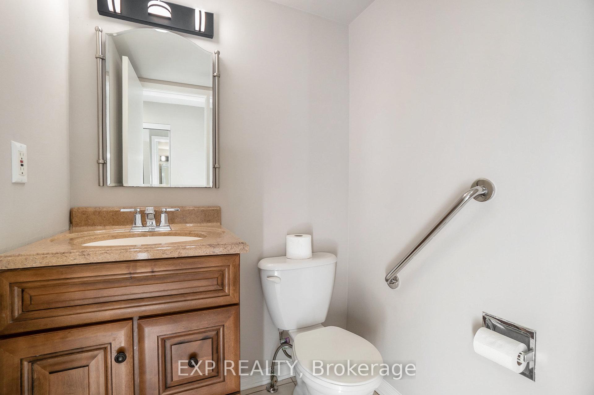 Photo 8 of 1332 Lassiter Terrace, Ottawa, Beaconwood — HOMEH