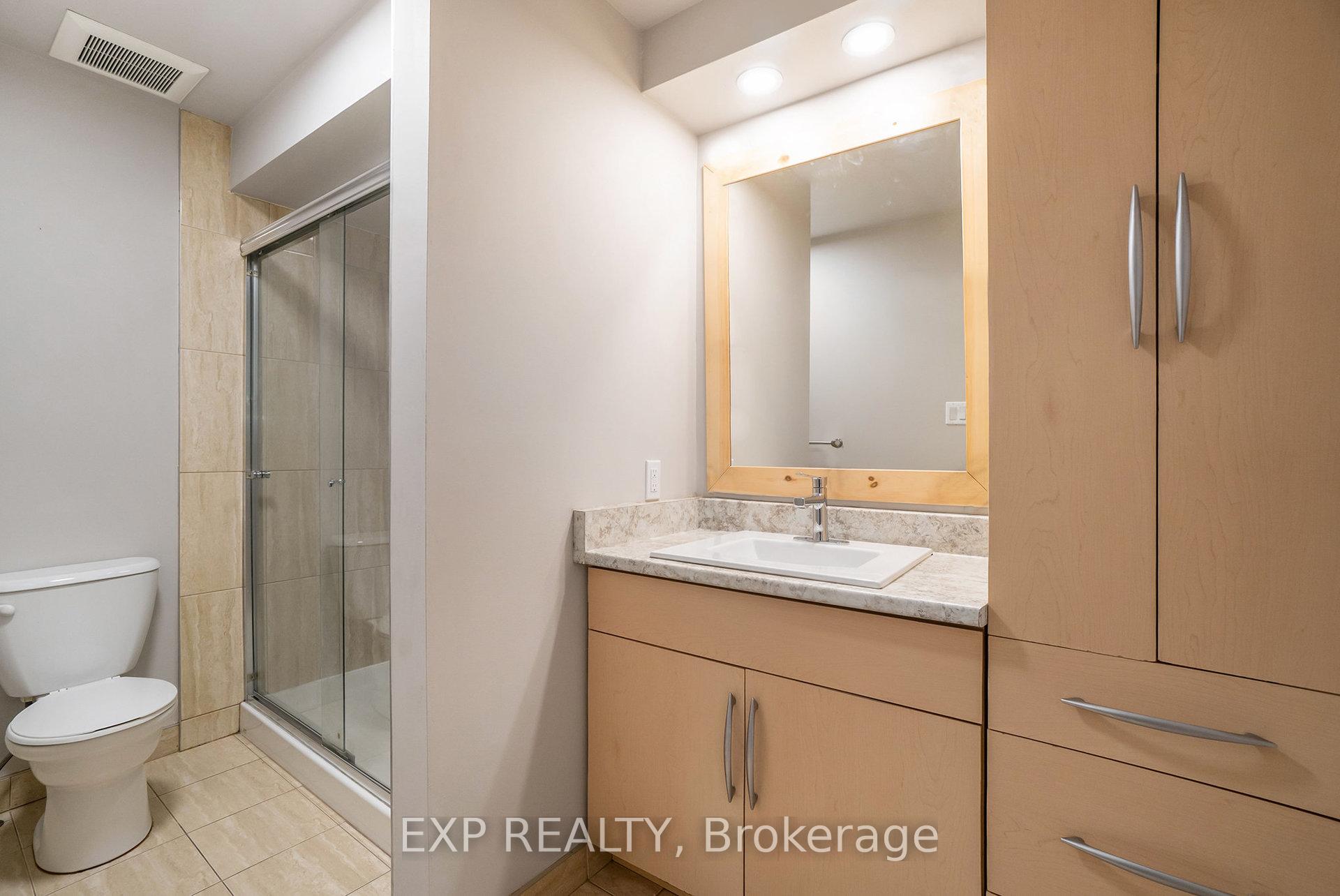 Photo 14 of 1332 Lassiter Terrace, Ottawa, Beaconwood — HOMEH