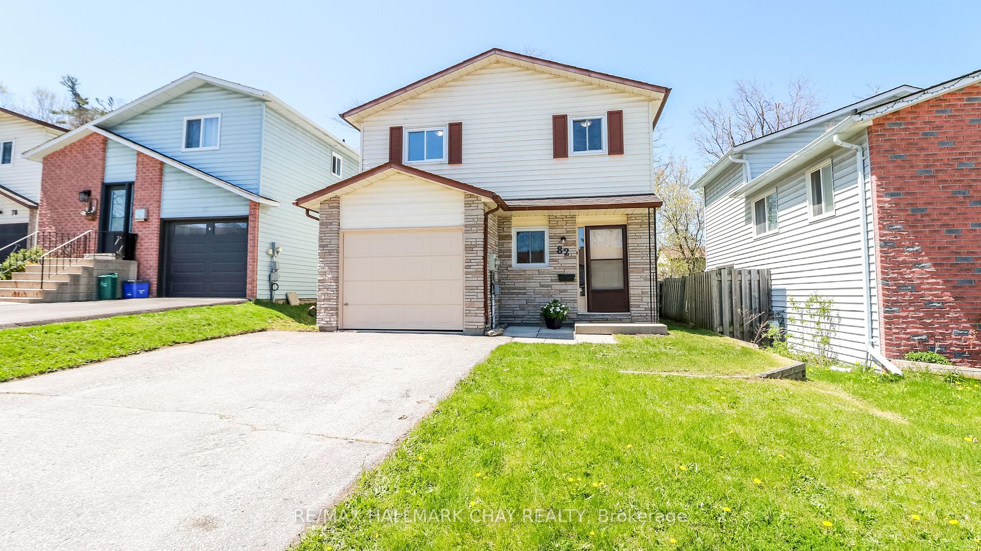 Front of 82 Melinda Crescent