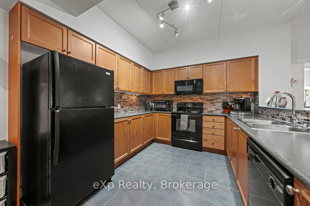 Photo 12 of Unit 315, 308 Watson Parkway N, Guelph, Grange Road — HOMEH