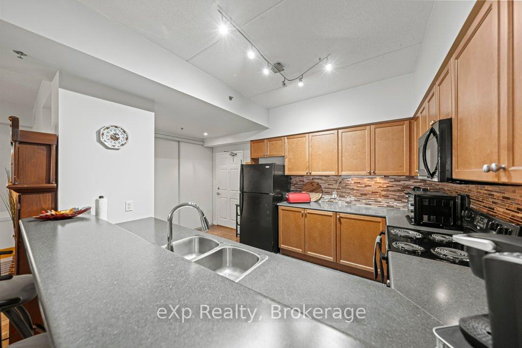 Photo 21 of Unit 315, 308 Watson Parkway N, Guelph, Grange Road — HOMEH