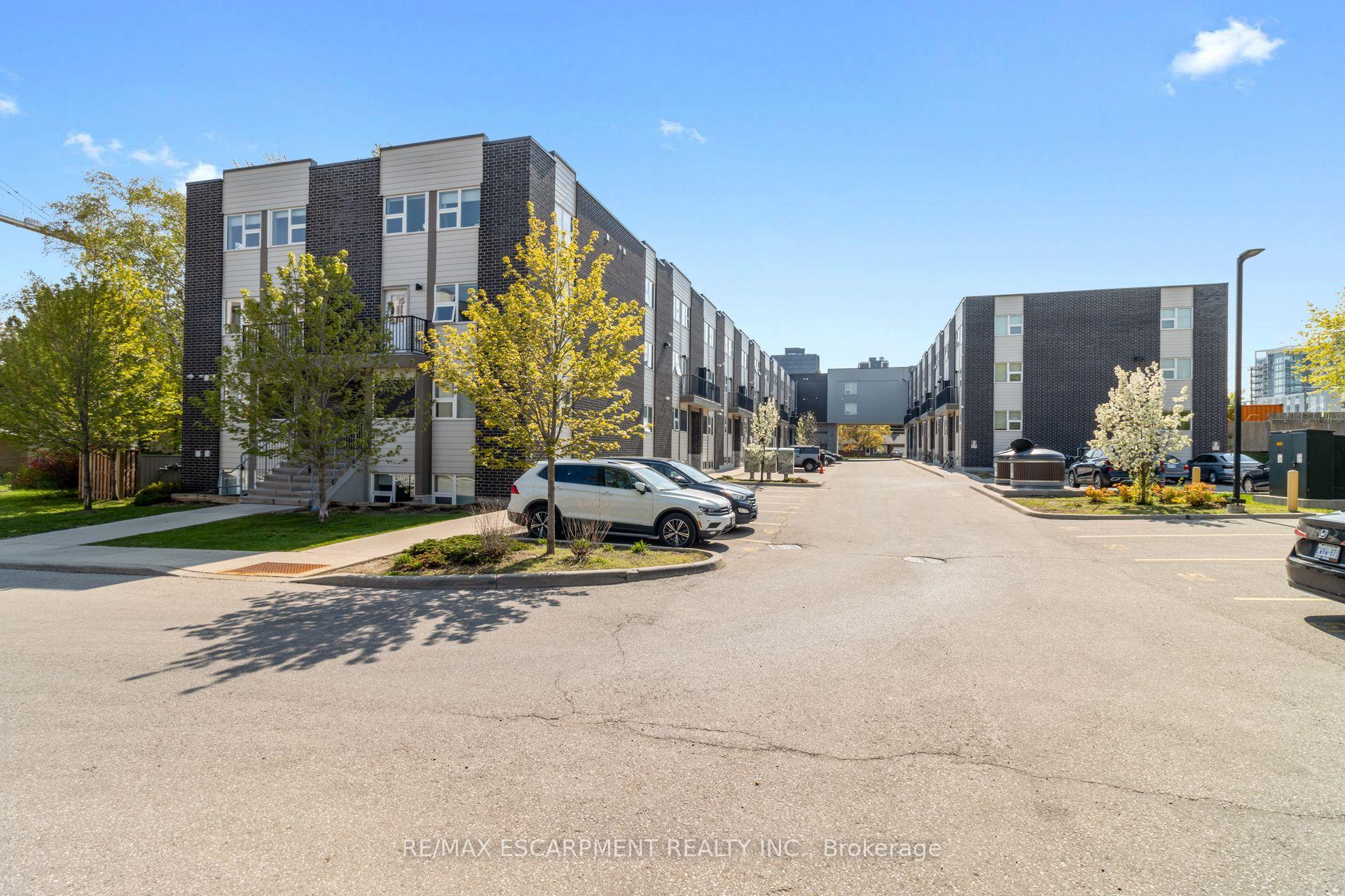 Photo 3 of Unit 223, 338 Albert Street, Waterloo, Downtown Waterloo — HOMEH