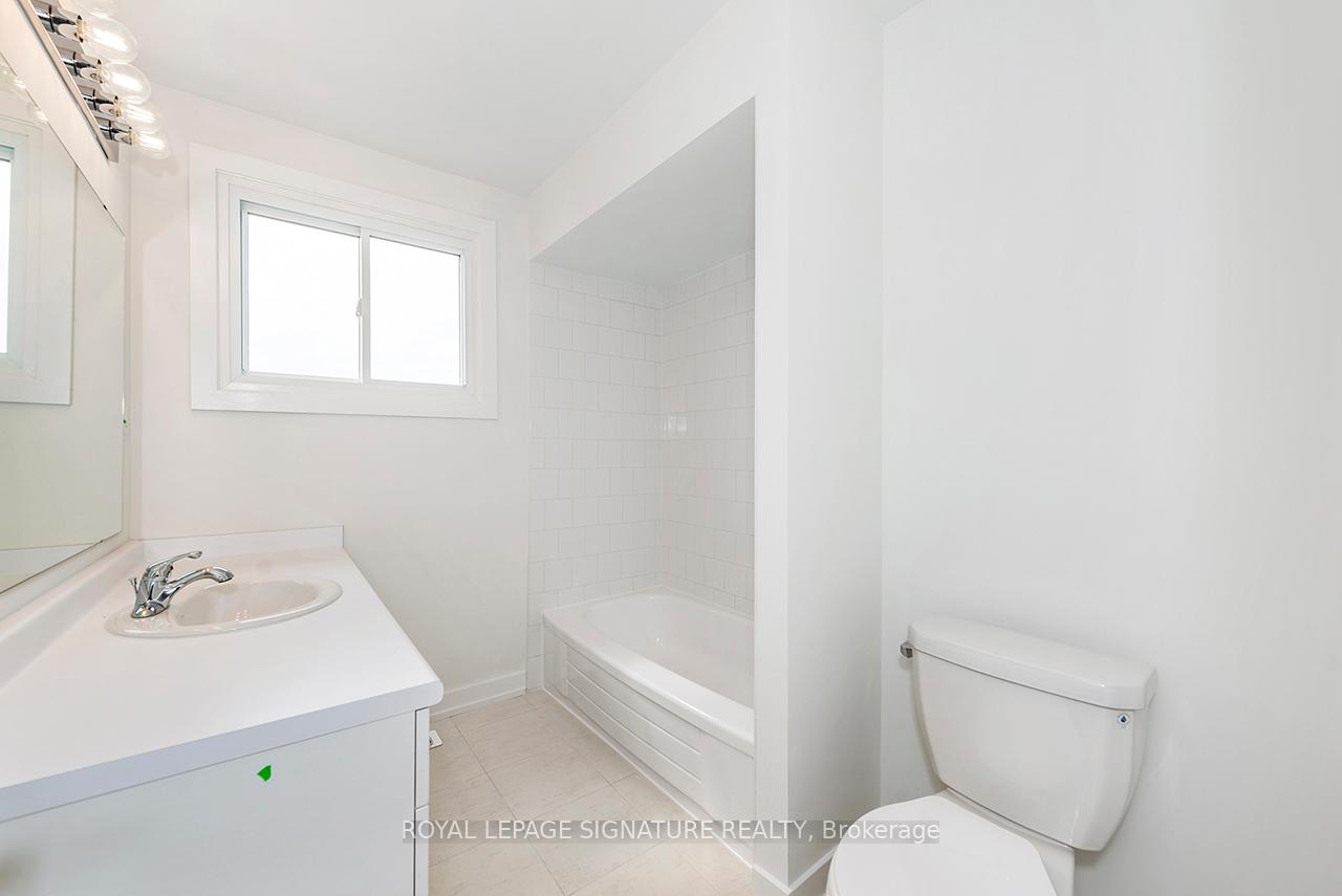 Photo 22 of Unit 2, 20 Anna Capri Drive, Hamilton, Templemead — HOMEH