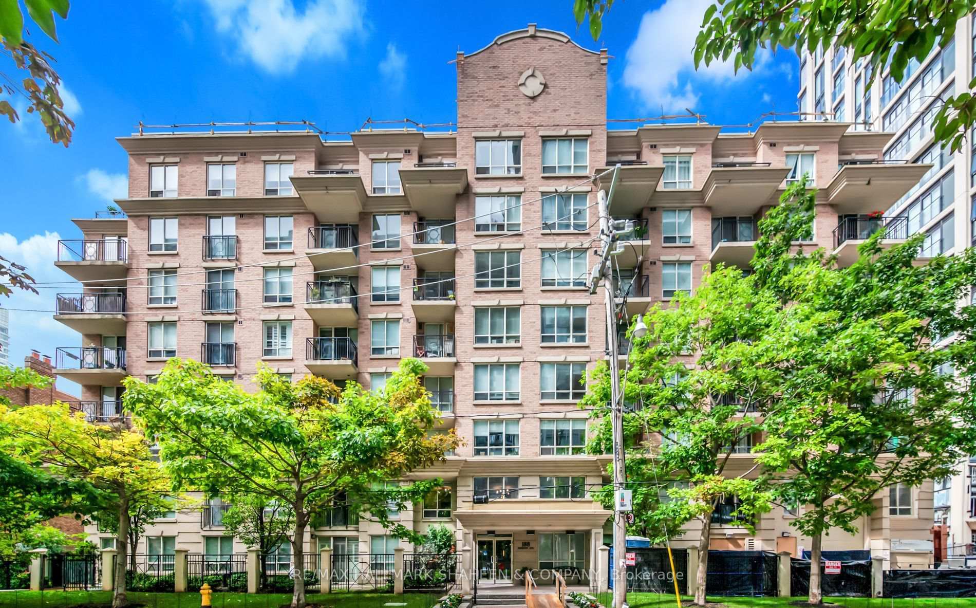 Photo 1 of Unit 207, 188 Redpath Avenue, Toronto, Mount Pleasant West — HOMEH