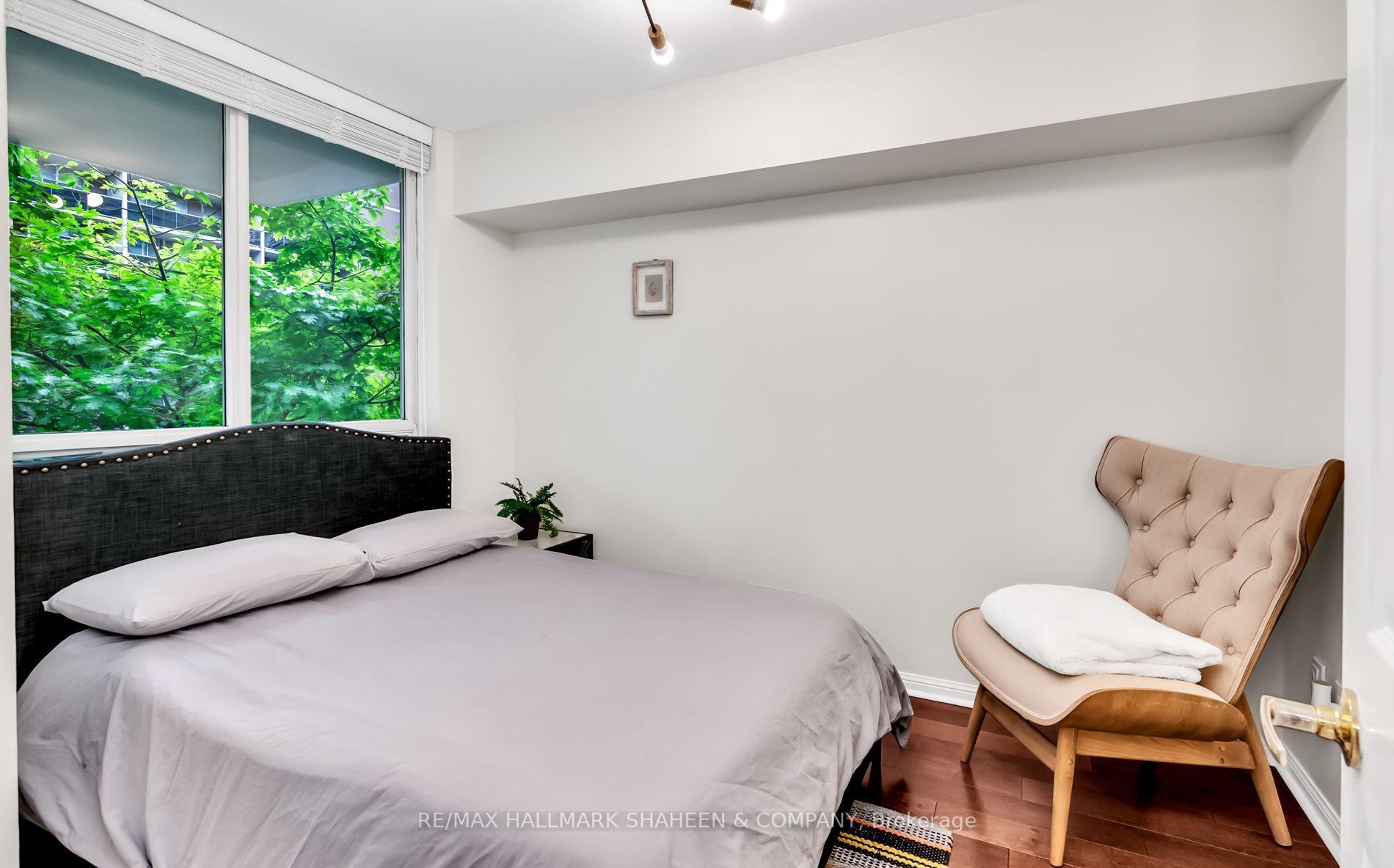 Photo 14 of Unit 207, 188 Redpath Avenue, Toronto, Mount Pleasant West — HOMEH
