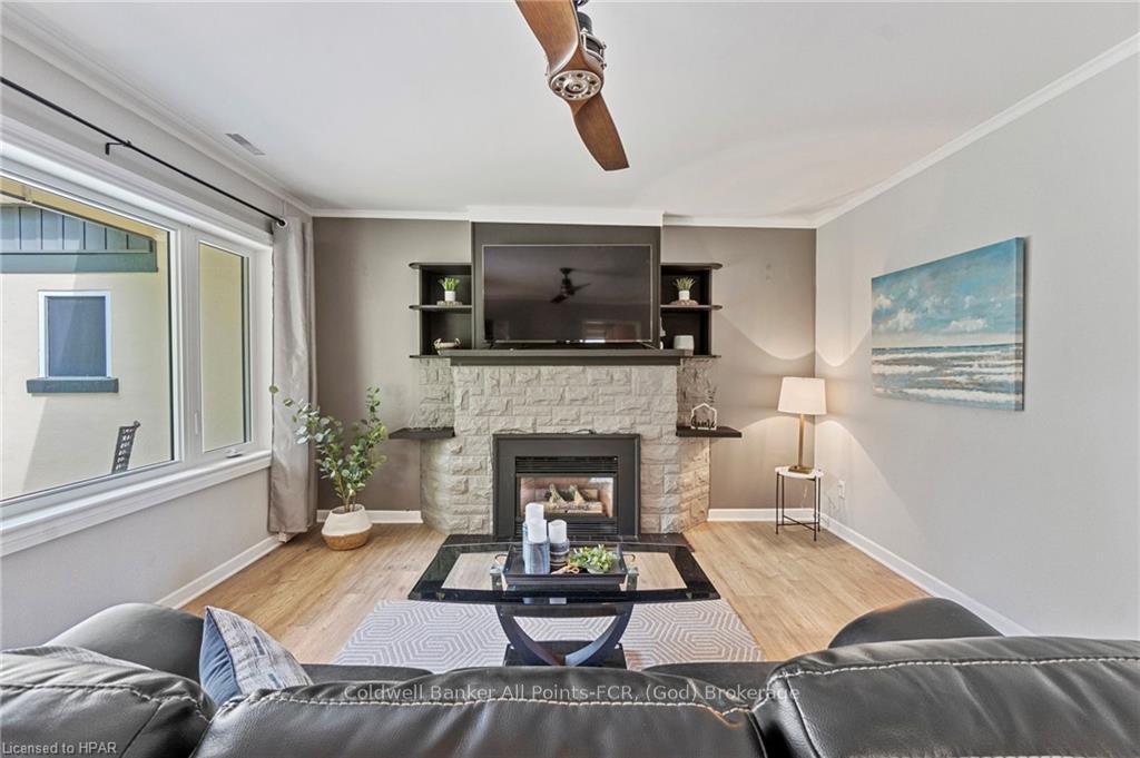 Photo 15 of 33 Keith Crescent, Bluewater, Bayfield — HOMEH