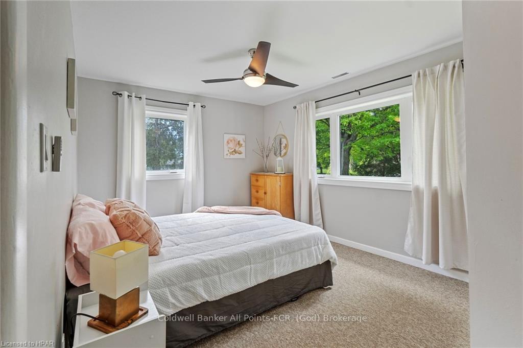 Photo 17 of 33 Keith Crescent, Bluewater, Bayfield — HOMEH