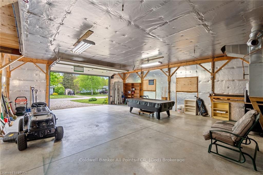 Photo 25 of 33 Keith Crescent, Bluewater, Bayfield — HOMEH