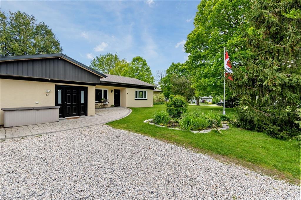 Photo 30 of 33 Keith Crescent, Bluewater, Bayfield — HOMEH
