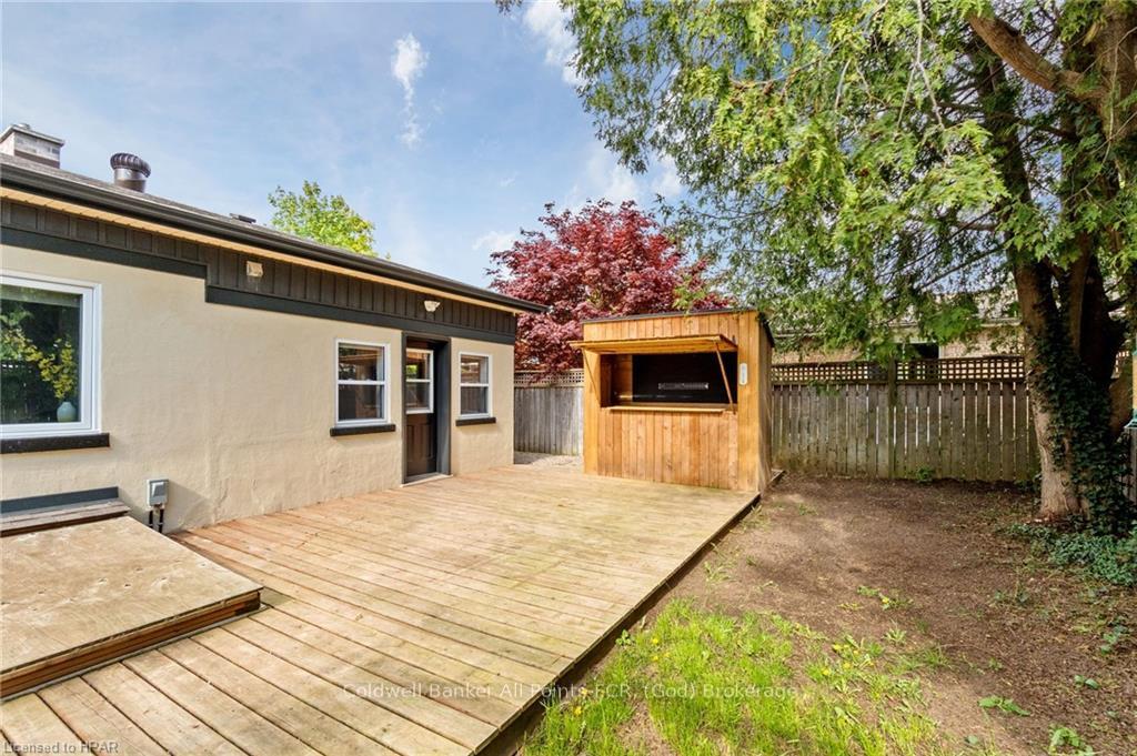 Photo 36 of 33 Keith Crescent, Bluewater, Bayfield — HOMEH