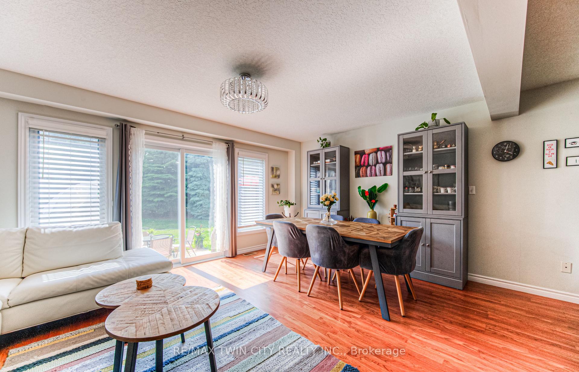 Photo 11 of Unit 4, 972 Strasburg Road, Kitchener — HOMEH