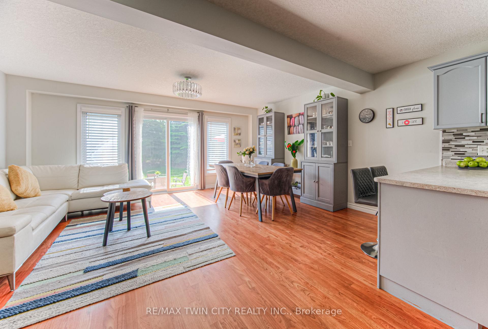 Photo 16 of Unit 4, 972 Strasburg Road, Kitchener — HOMEH